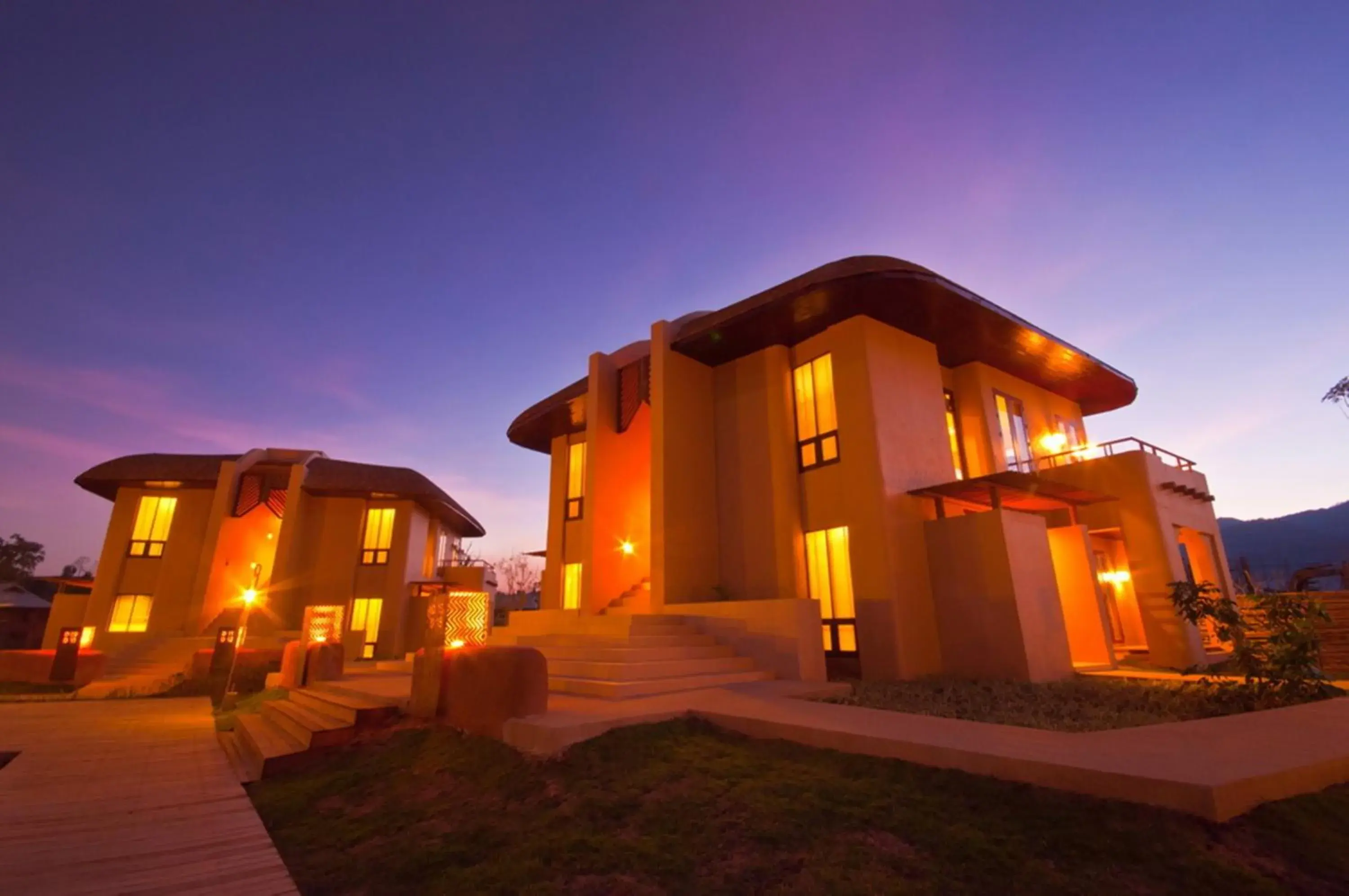 Facade/entrance, Property Building in Montis Resort