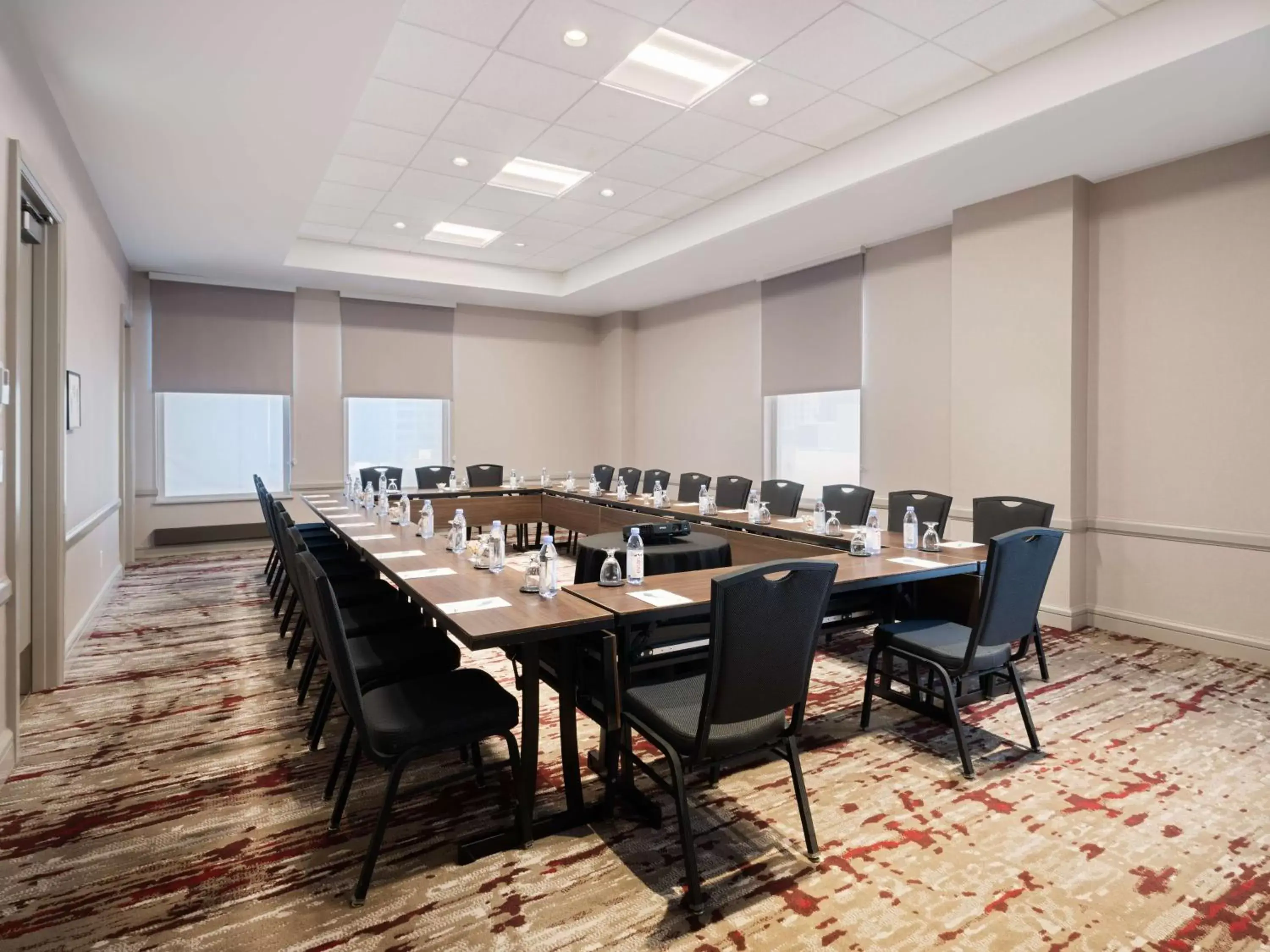 Meeting/conference room in Hilton Garden Inn Chicago Downtown/Magnificent Mile