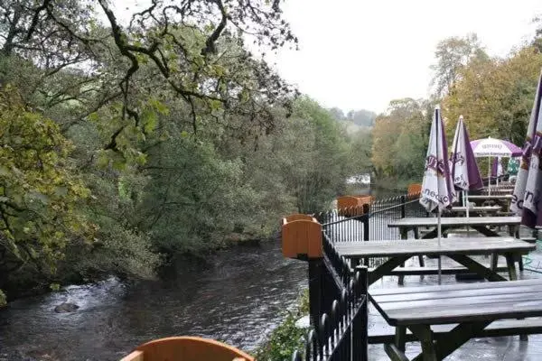 Patio in The Abbey Inn