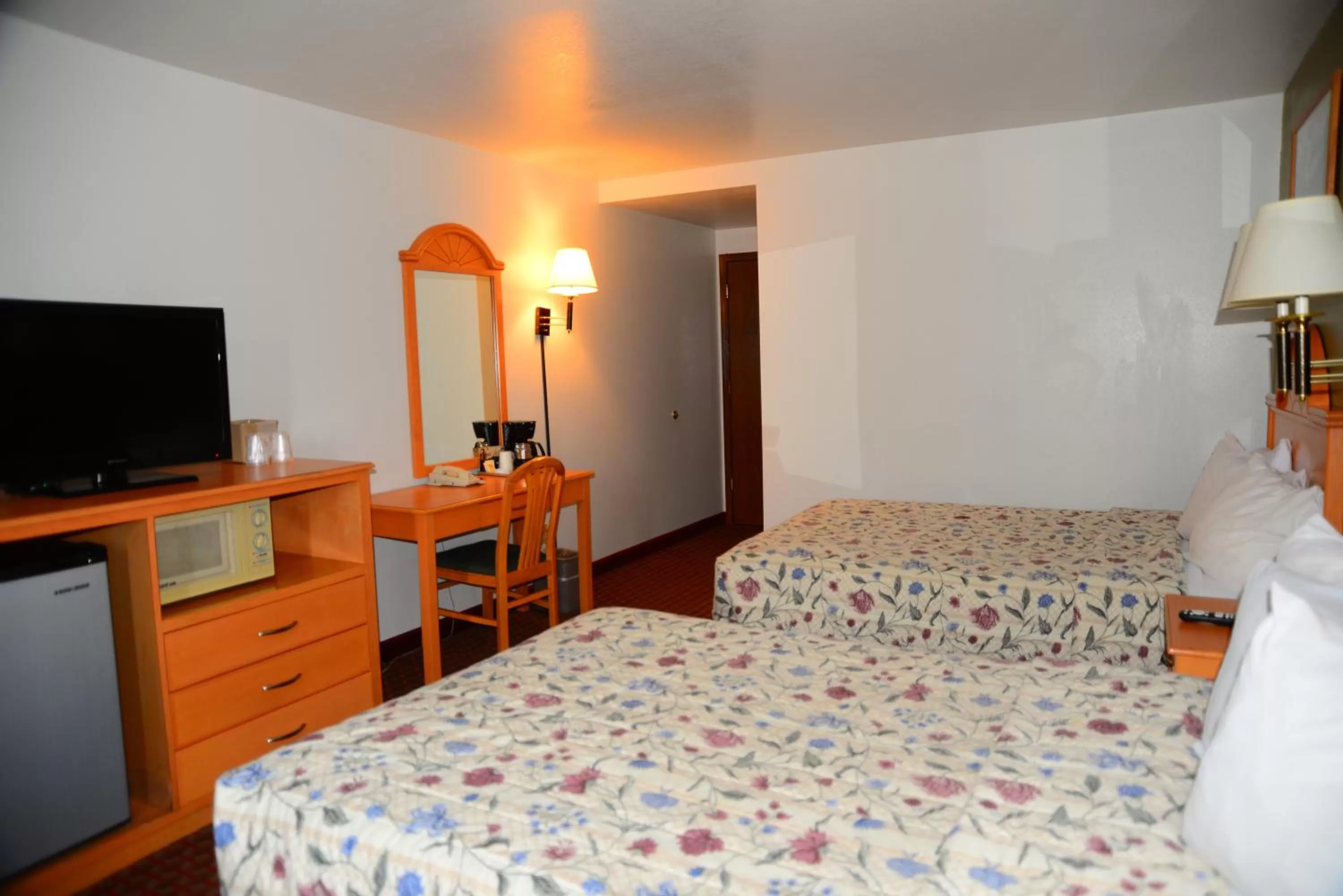 Bedroom in Budget Inn Express