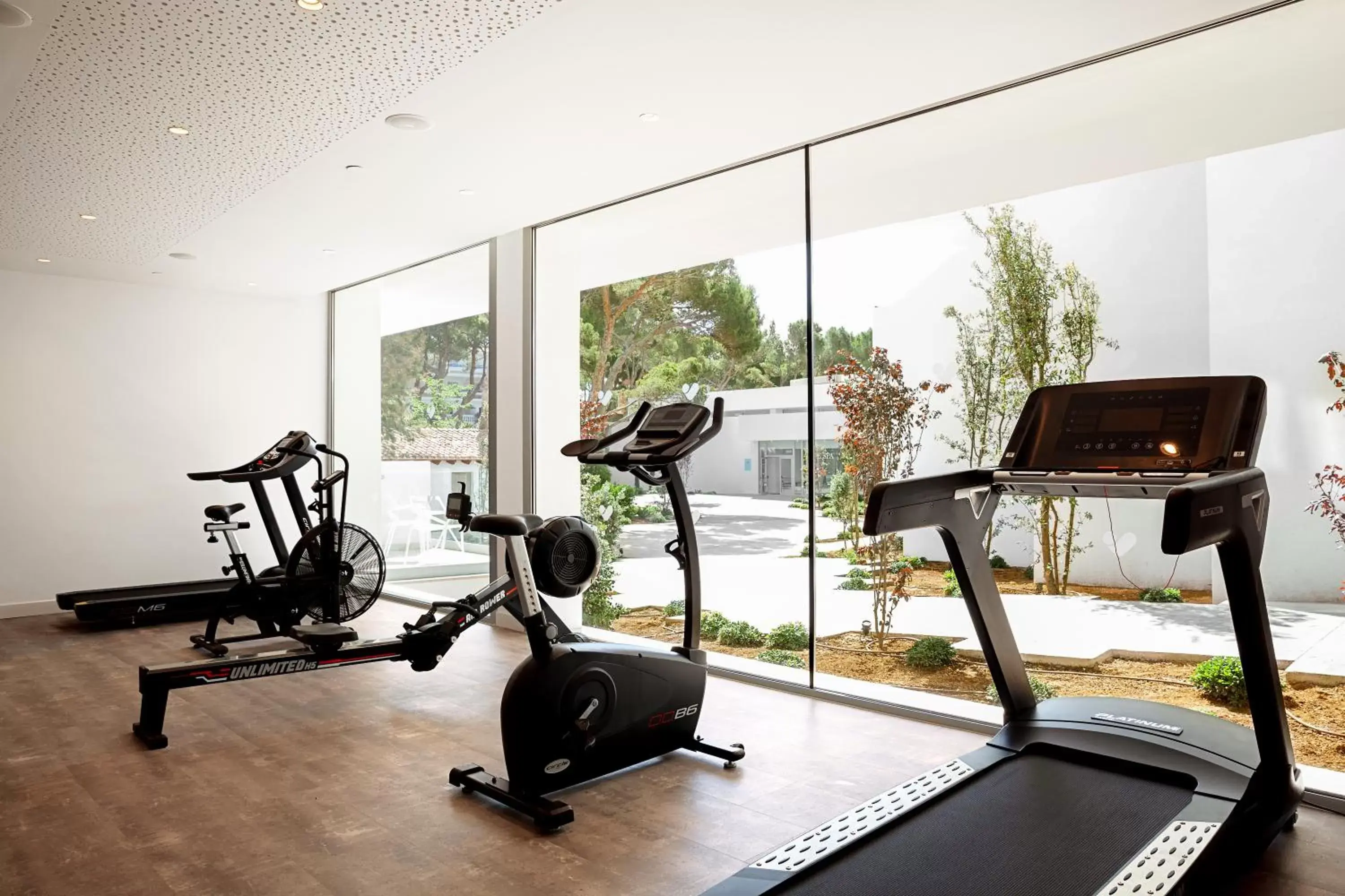 Fitness centre/facilities in Diamant Hotel & Aparthotel Fitness centre/facilities in Diamant Hotel & Aparthotel