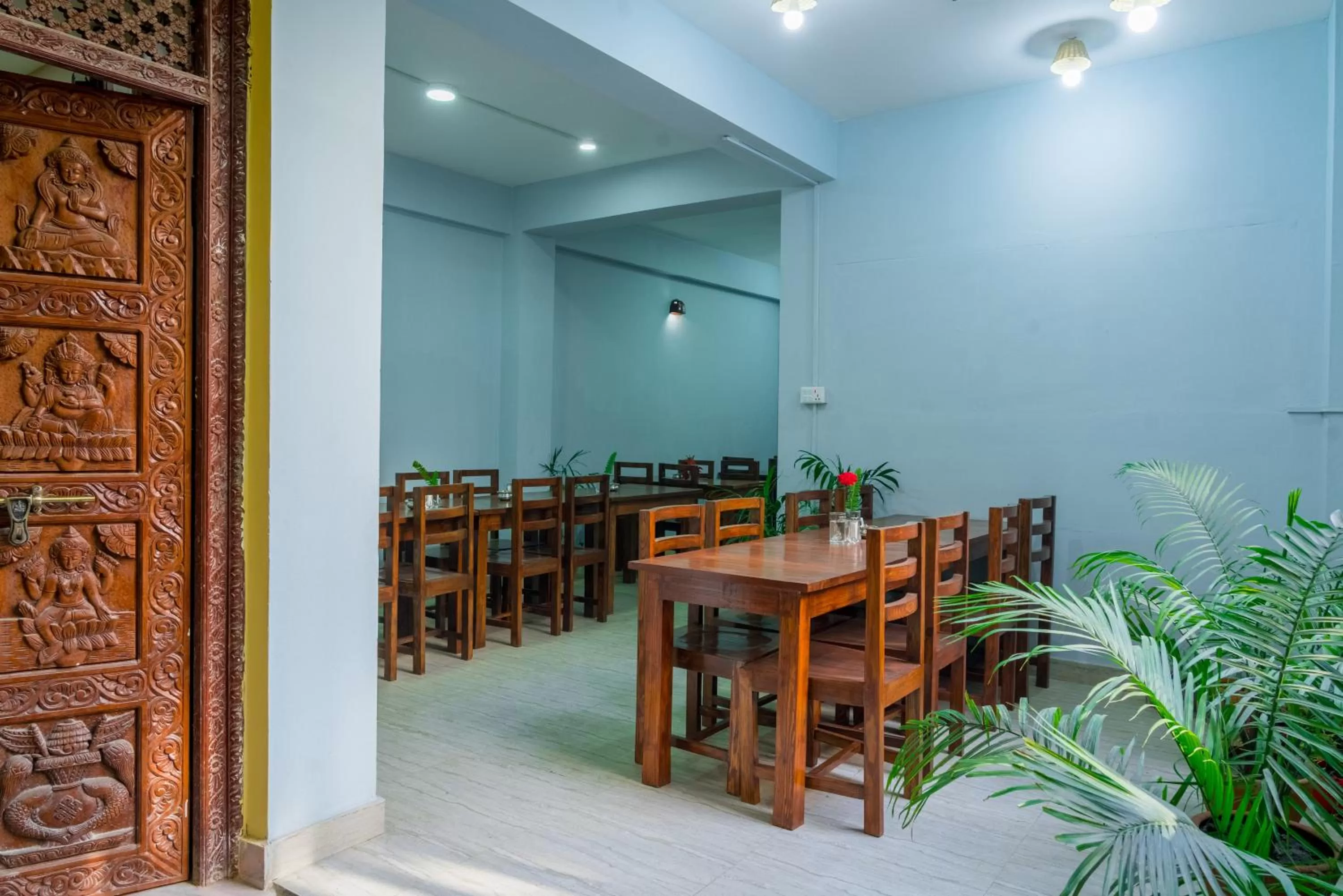 Restaurant/places to eat in Hotel Nepal Bhumi