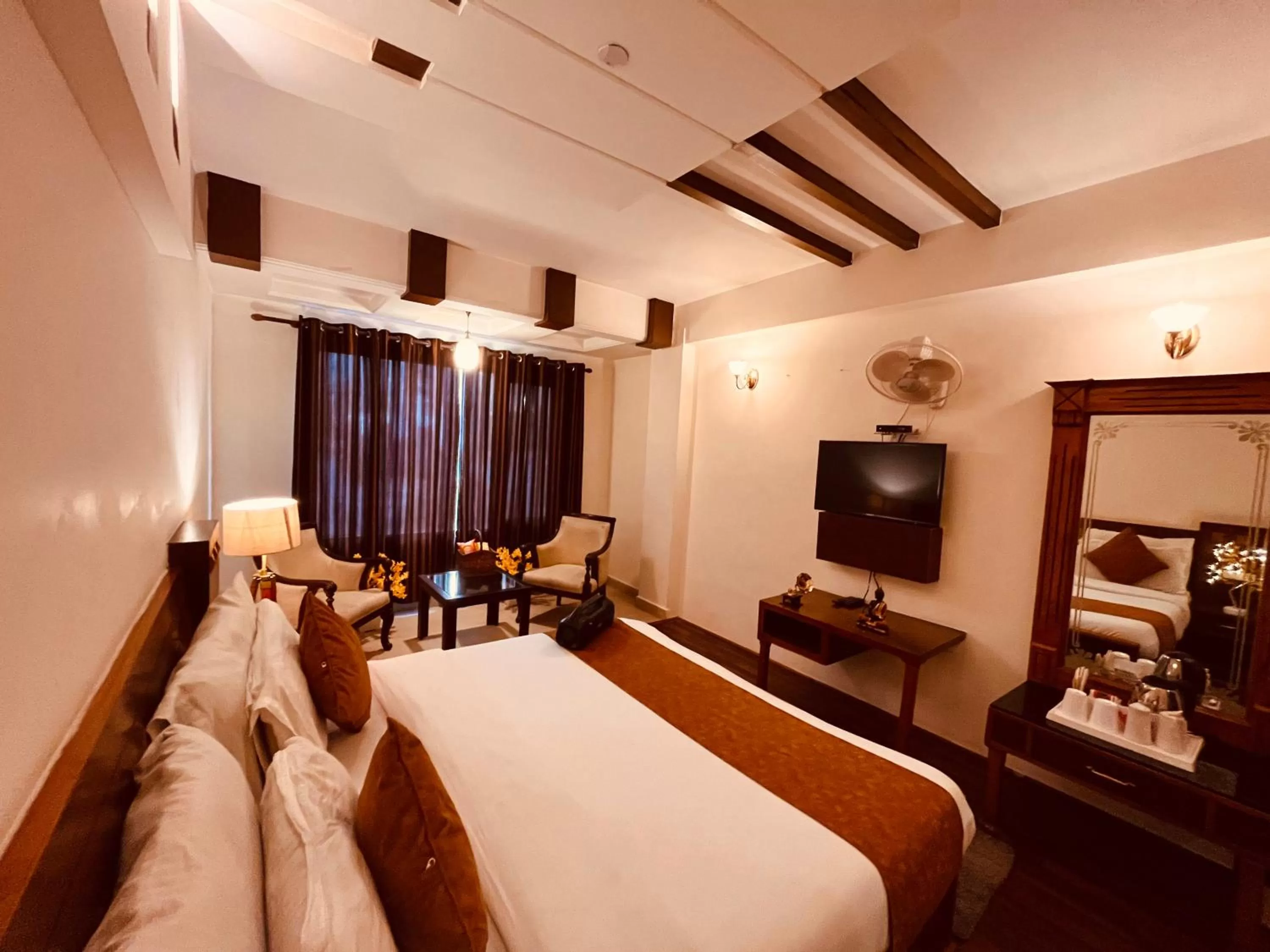 Dafodil INN - A Four star Luxury hotel, Manali