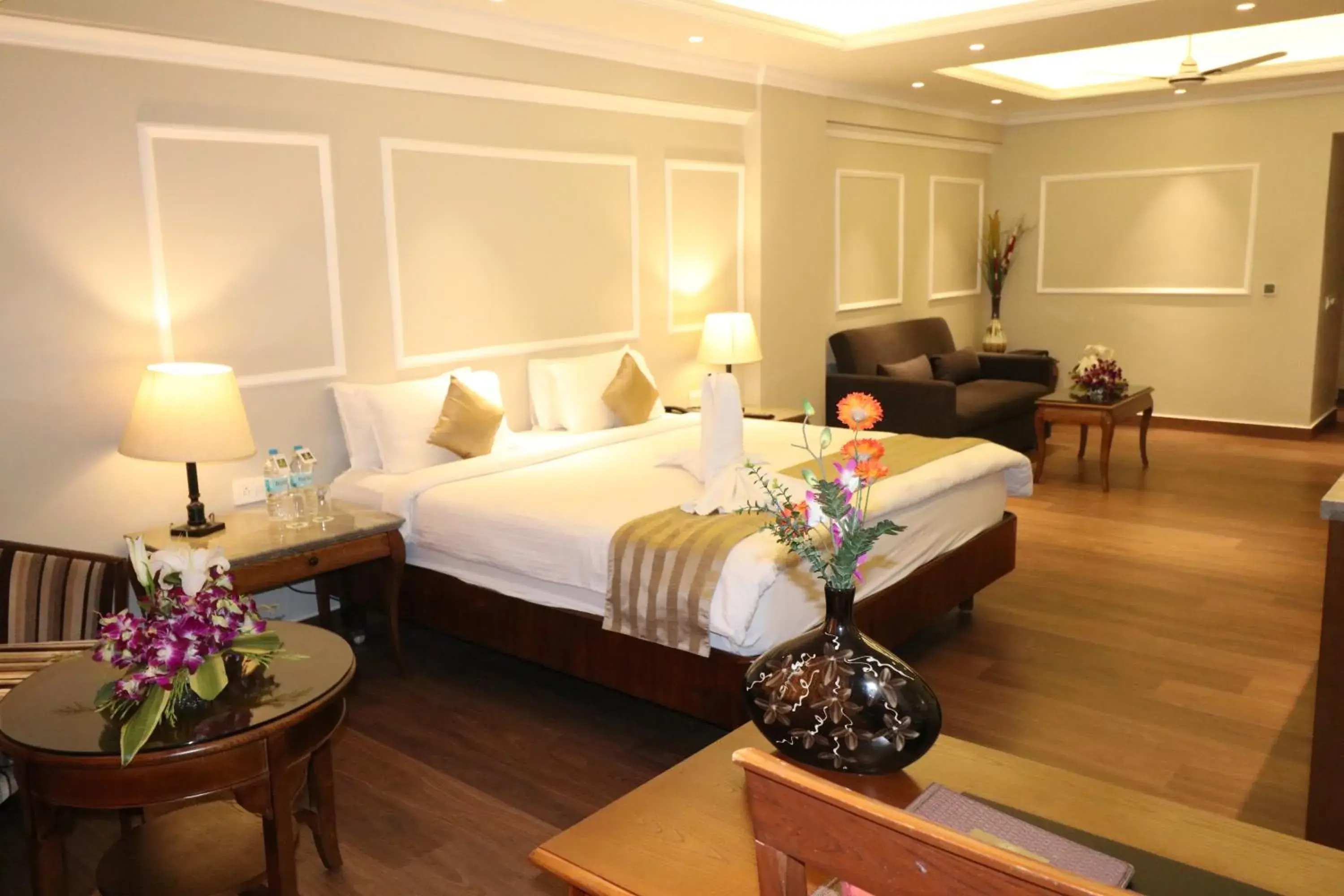 Bedroom, Bed in Hotel Swosti Premium Bhubaneswar