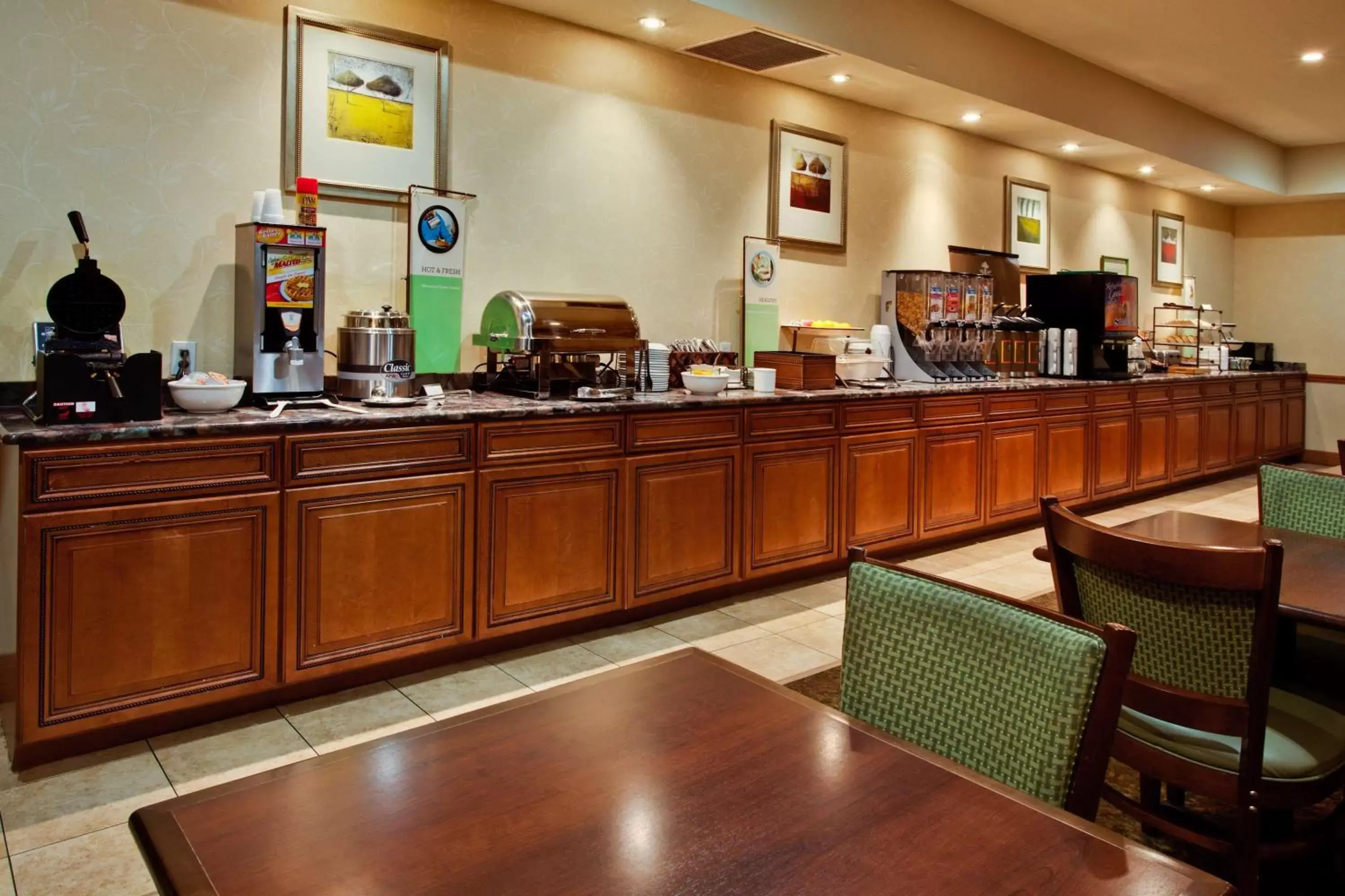 Restaurant/Places to Eat in Country Inn & Suites by Radisson, Jacksonville West, FL