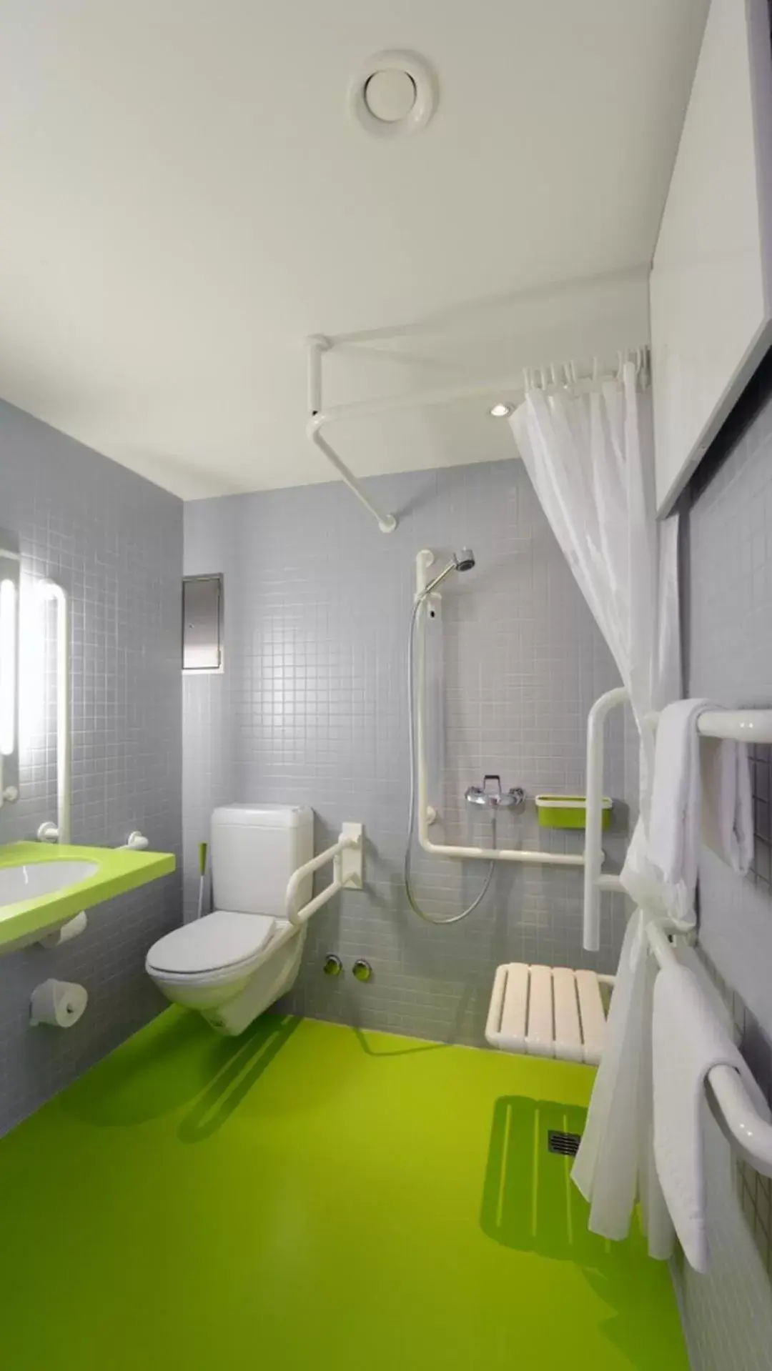 Bathroom in Hotel Pestalozzi Lugano