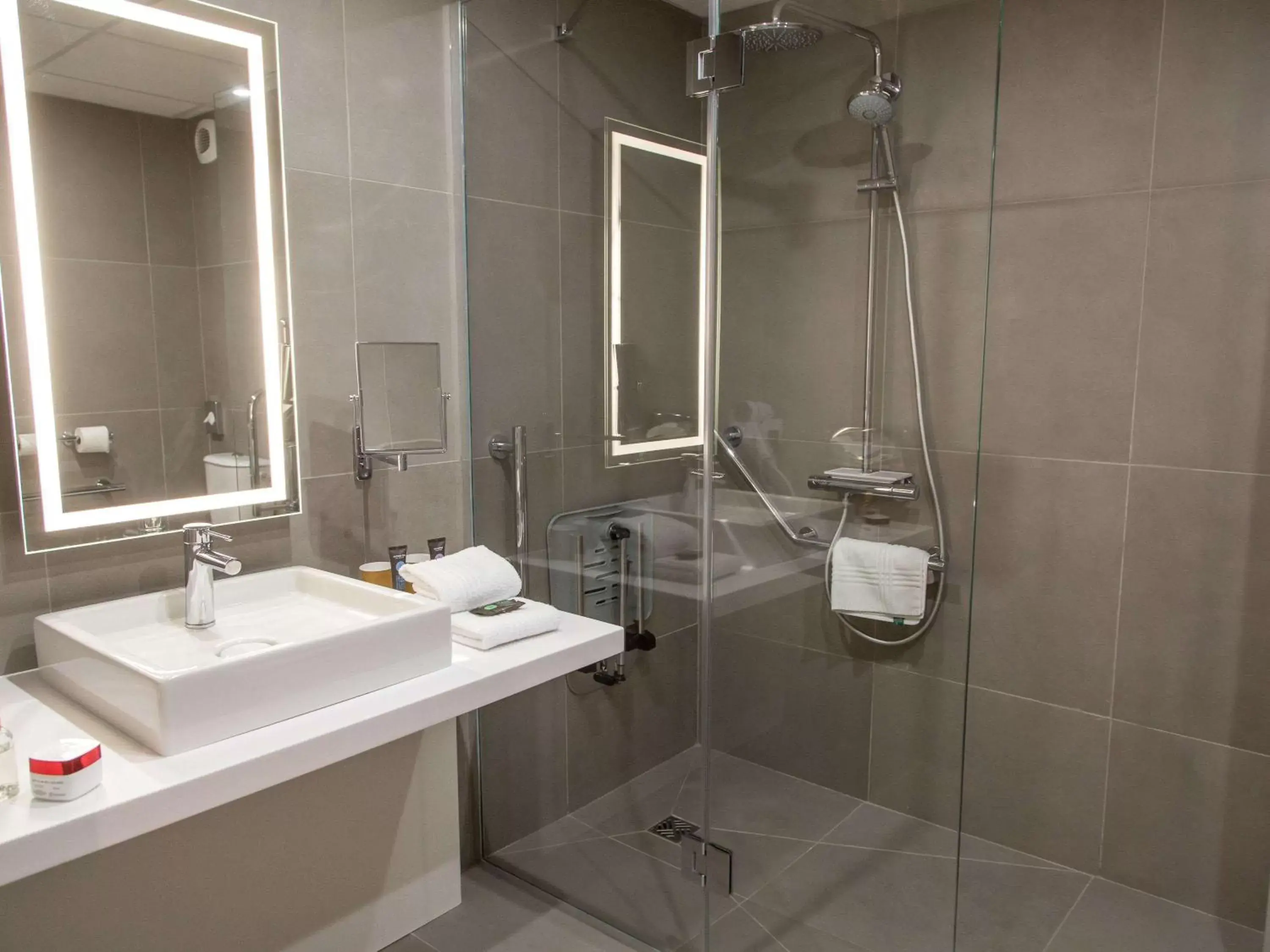 Photo of the whole room, Bathroom in Novotel Perpignan Nord Rivesaltes