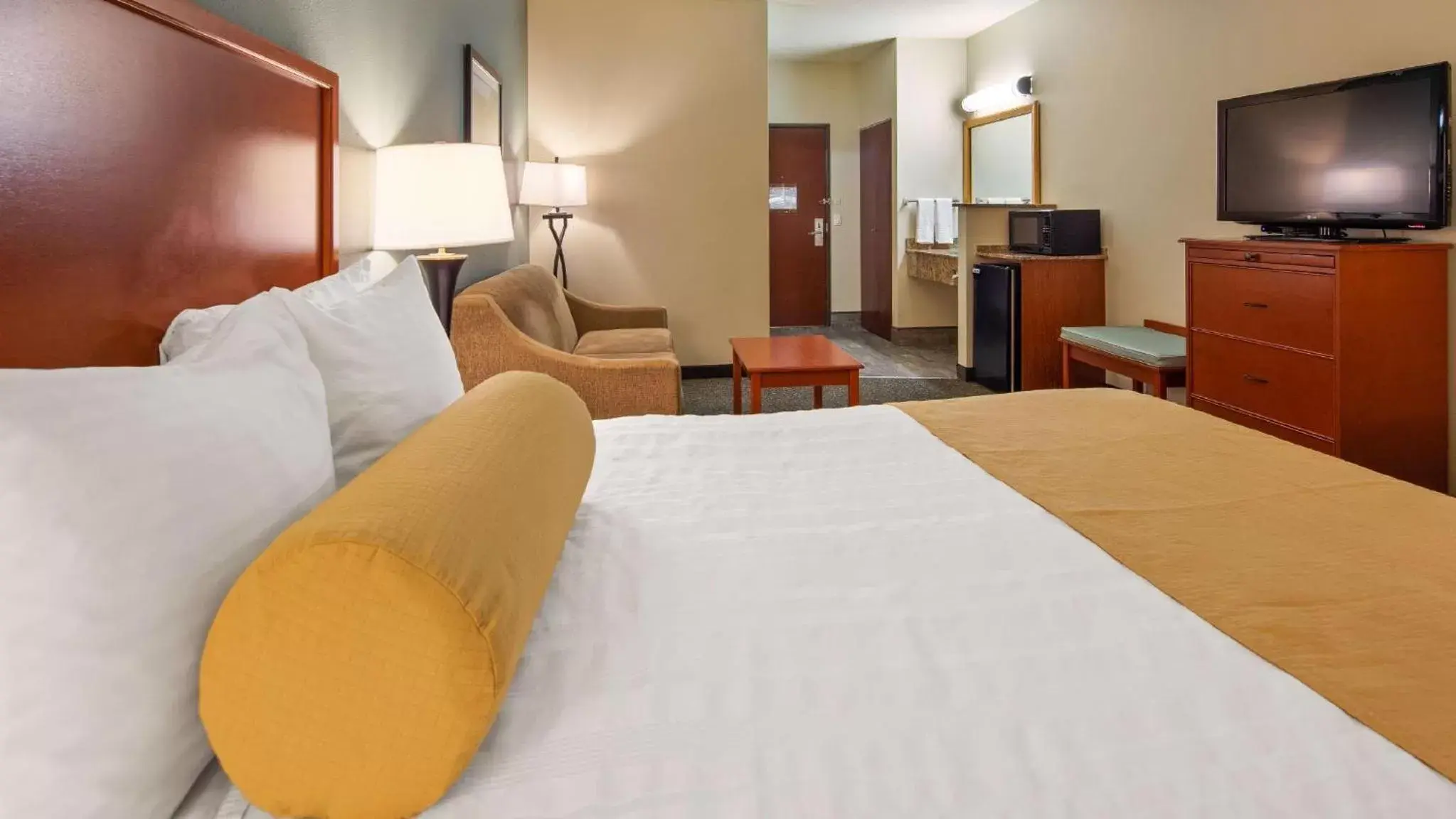 TV and multimedia, Bed in Best Western PLUS Walla Walla Suites Inn