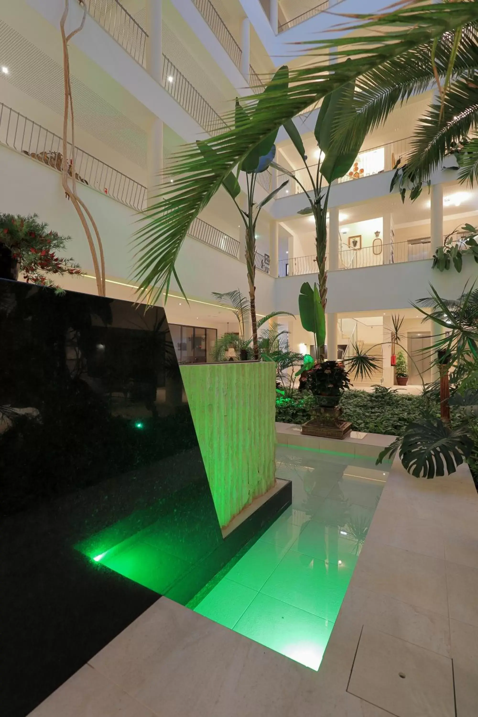 Lobby or reception, Swimming Pool in Vila Petra