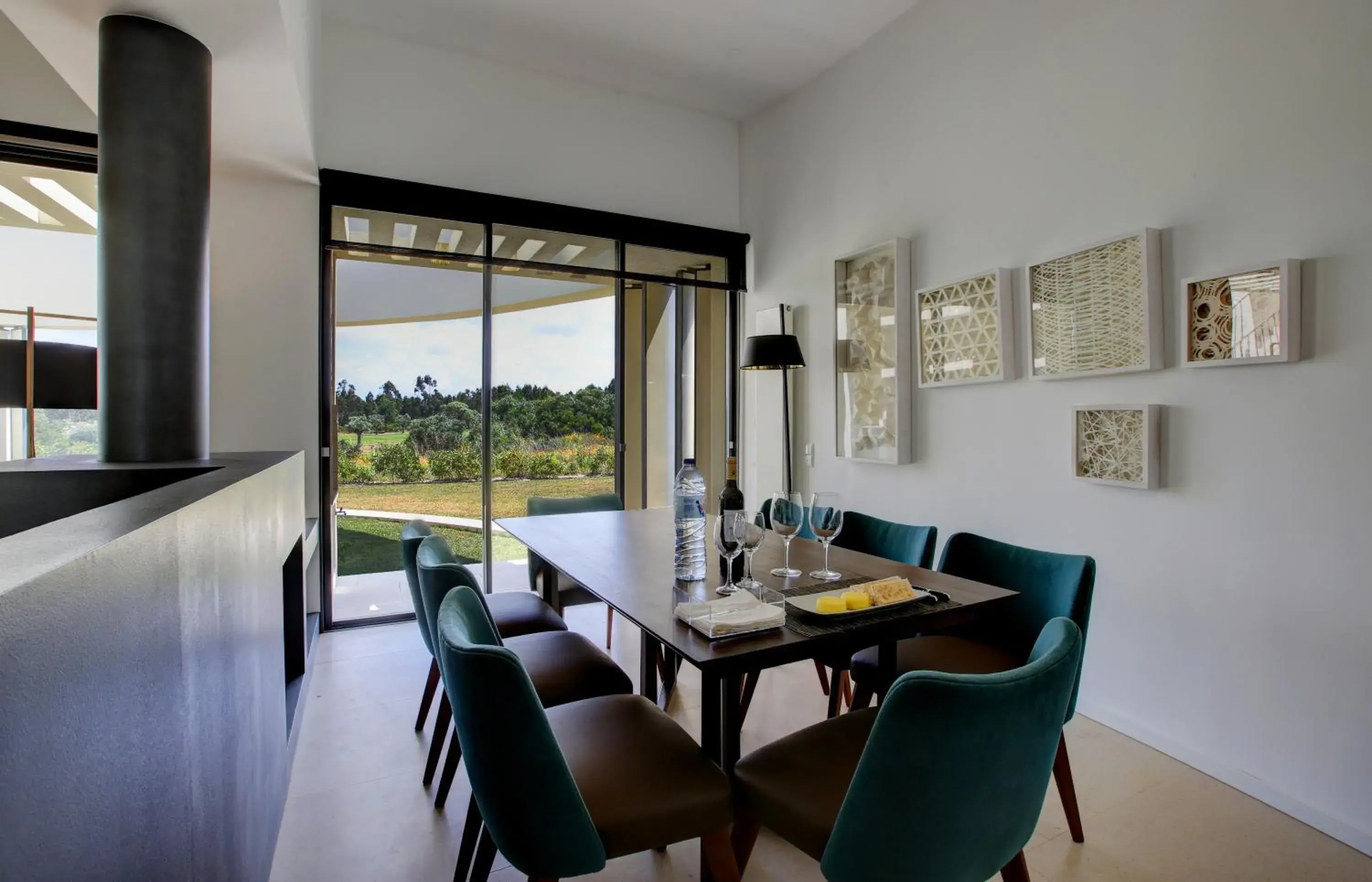 Dining area in Bom Sucesso Resort