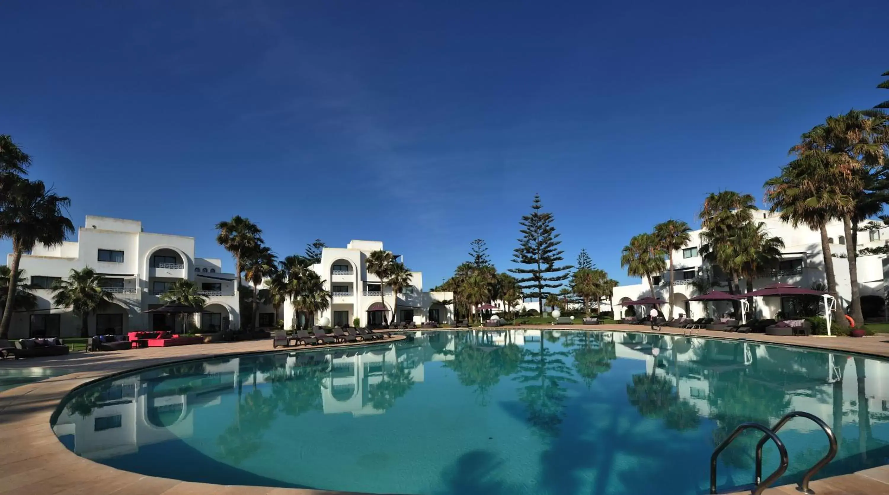 Swimming pool in Pullman Mazagan Royal Golf & Spa