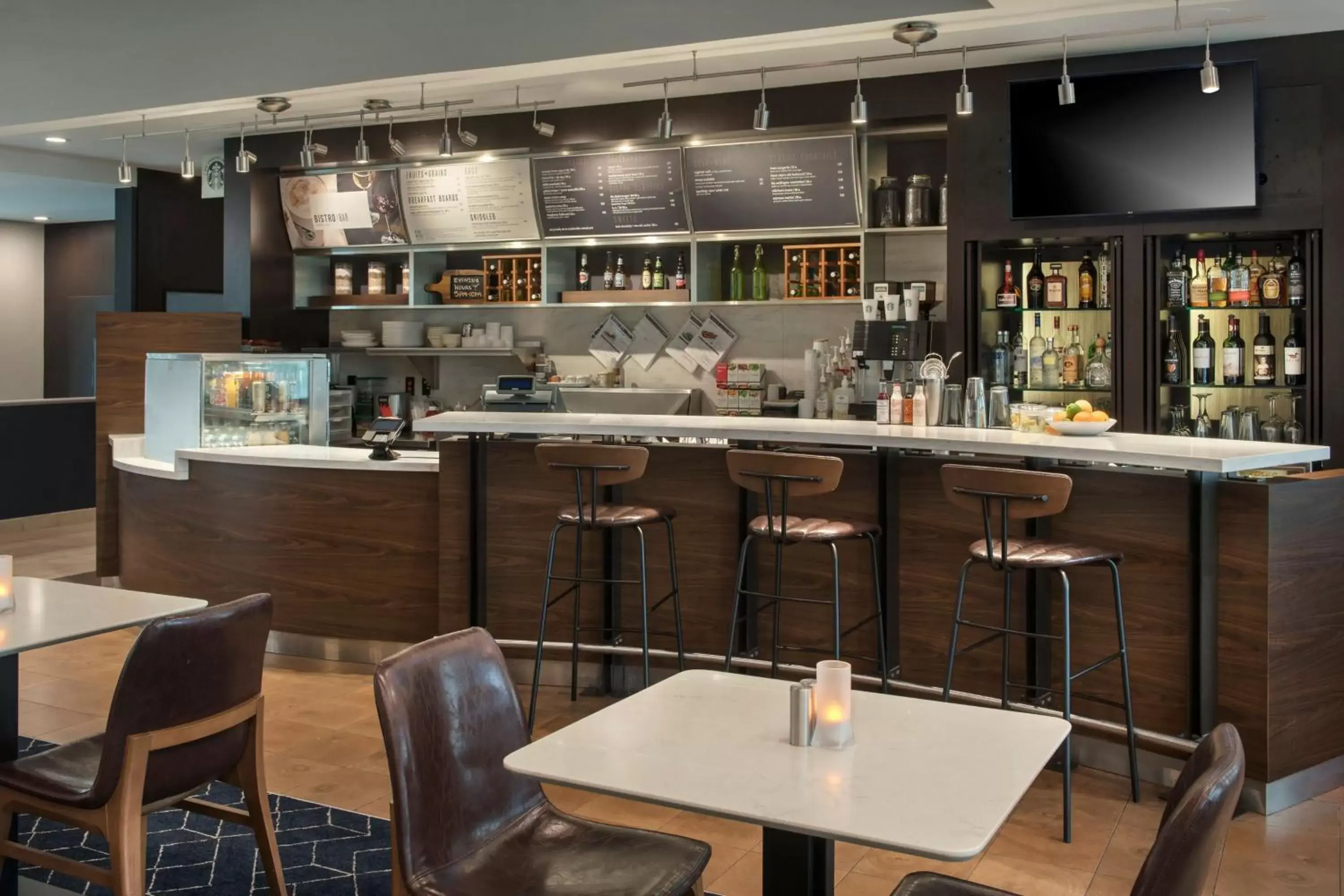 Restaurant/places to eat, Lounge/Bar in Courtyard by Marriott Silver Spring North/White Oak