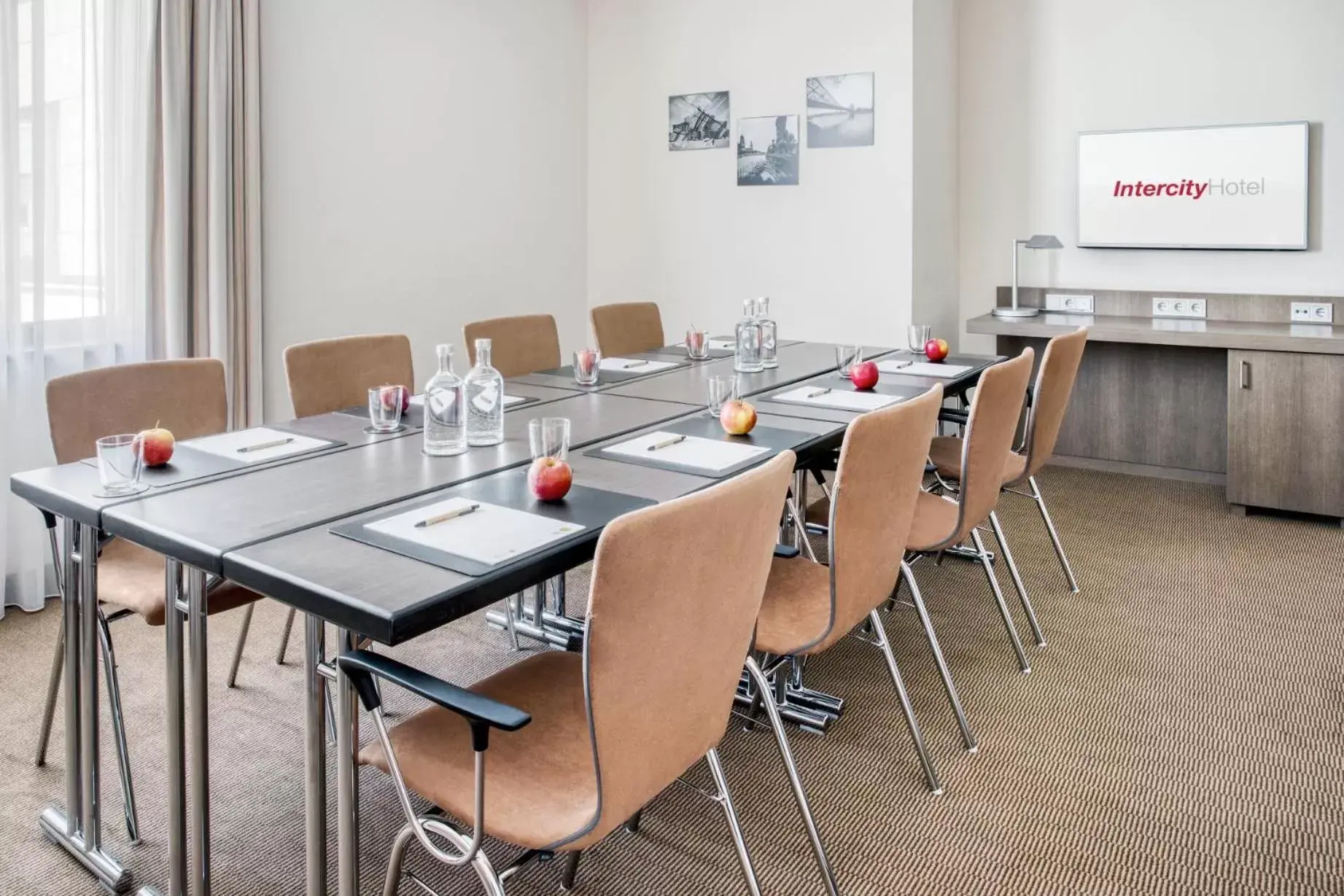 Meeting/conference room in IntercityHotel Dresden