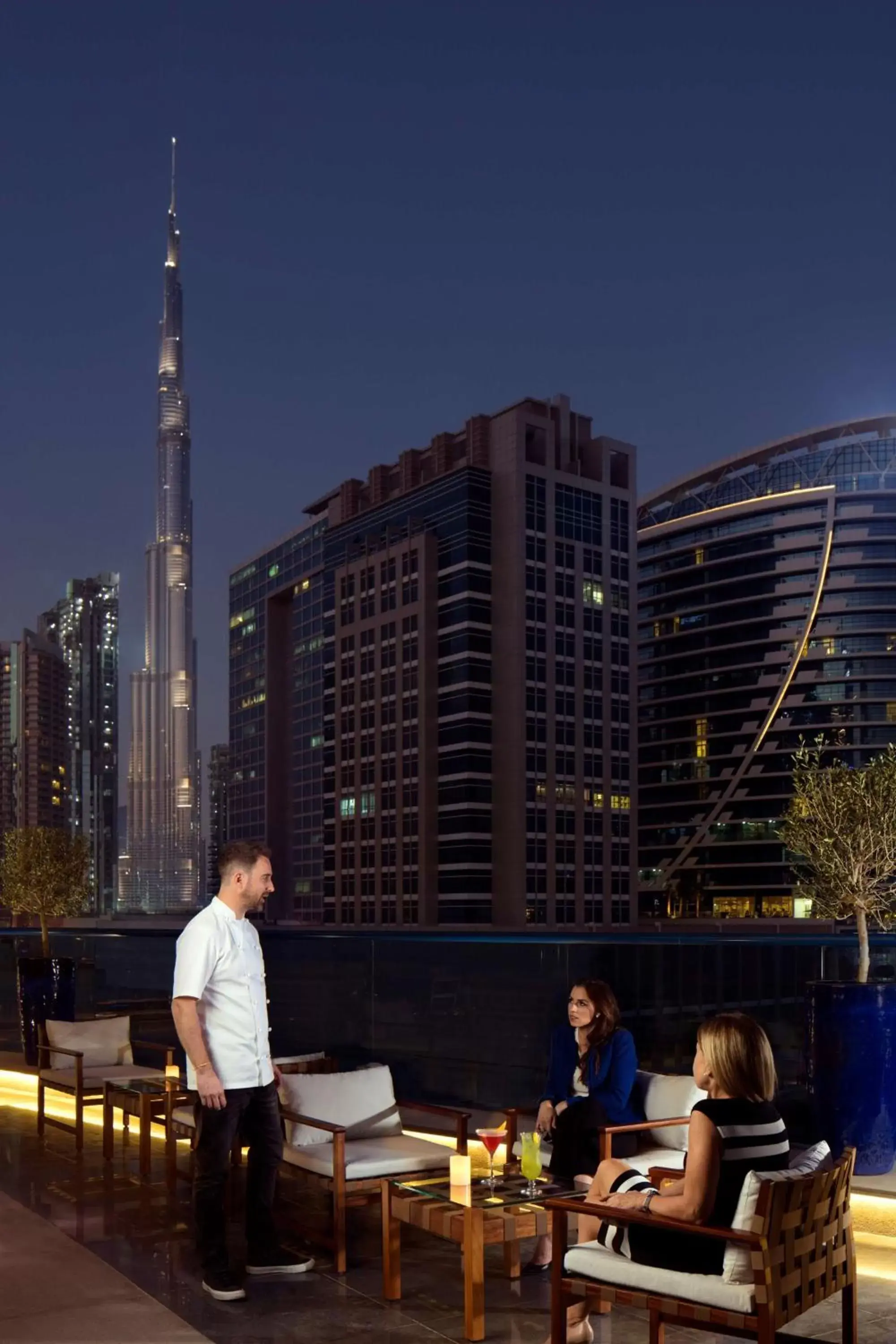 Restaurant/places to eat in Radisson Blu Hotel, Dubai Waterfront