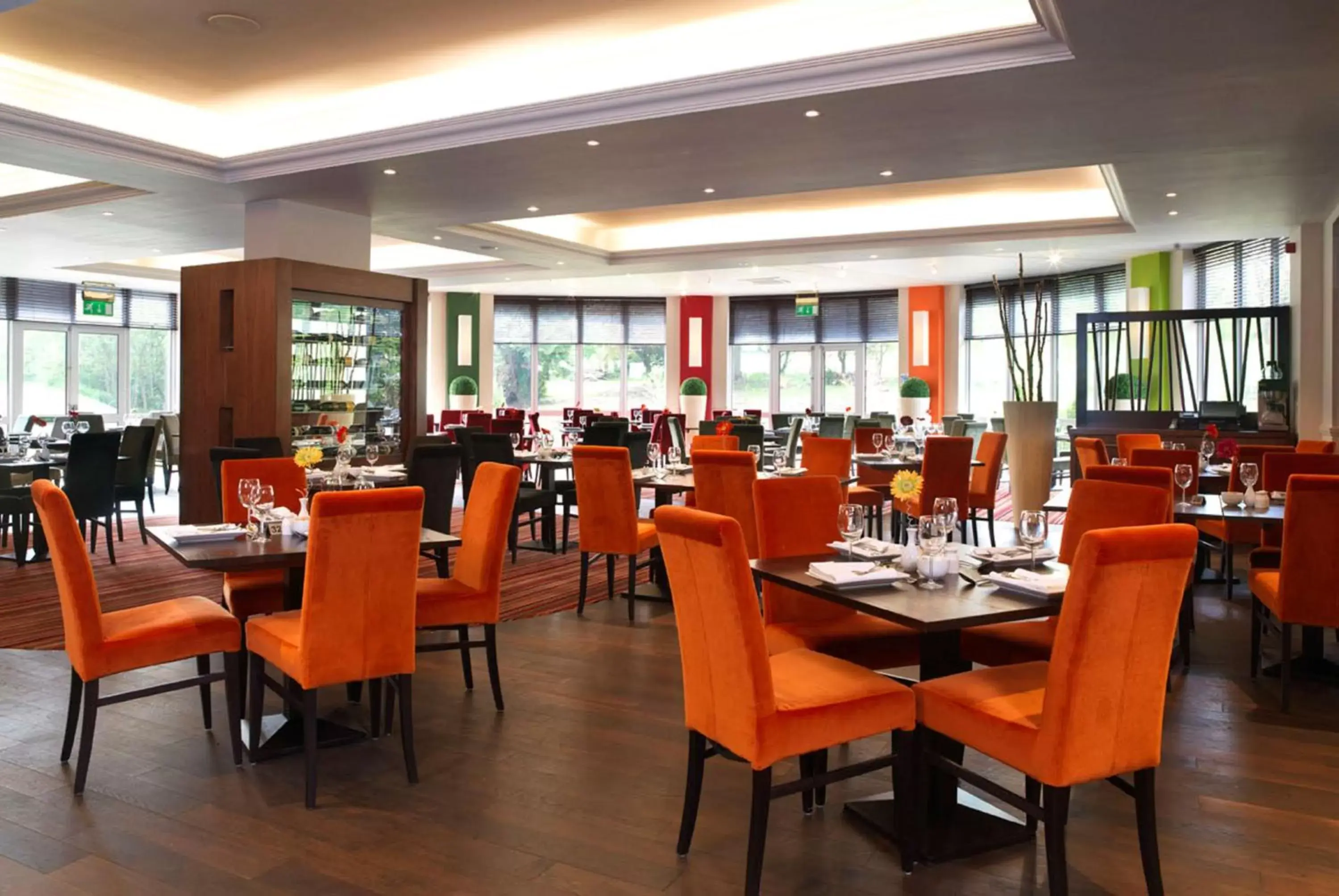 Restaurant/Places to Eat in DoubleTree by Hilton Cheltenham
