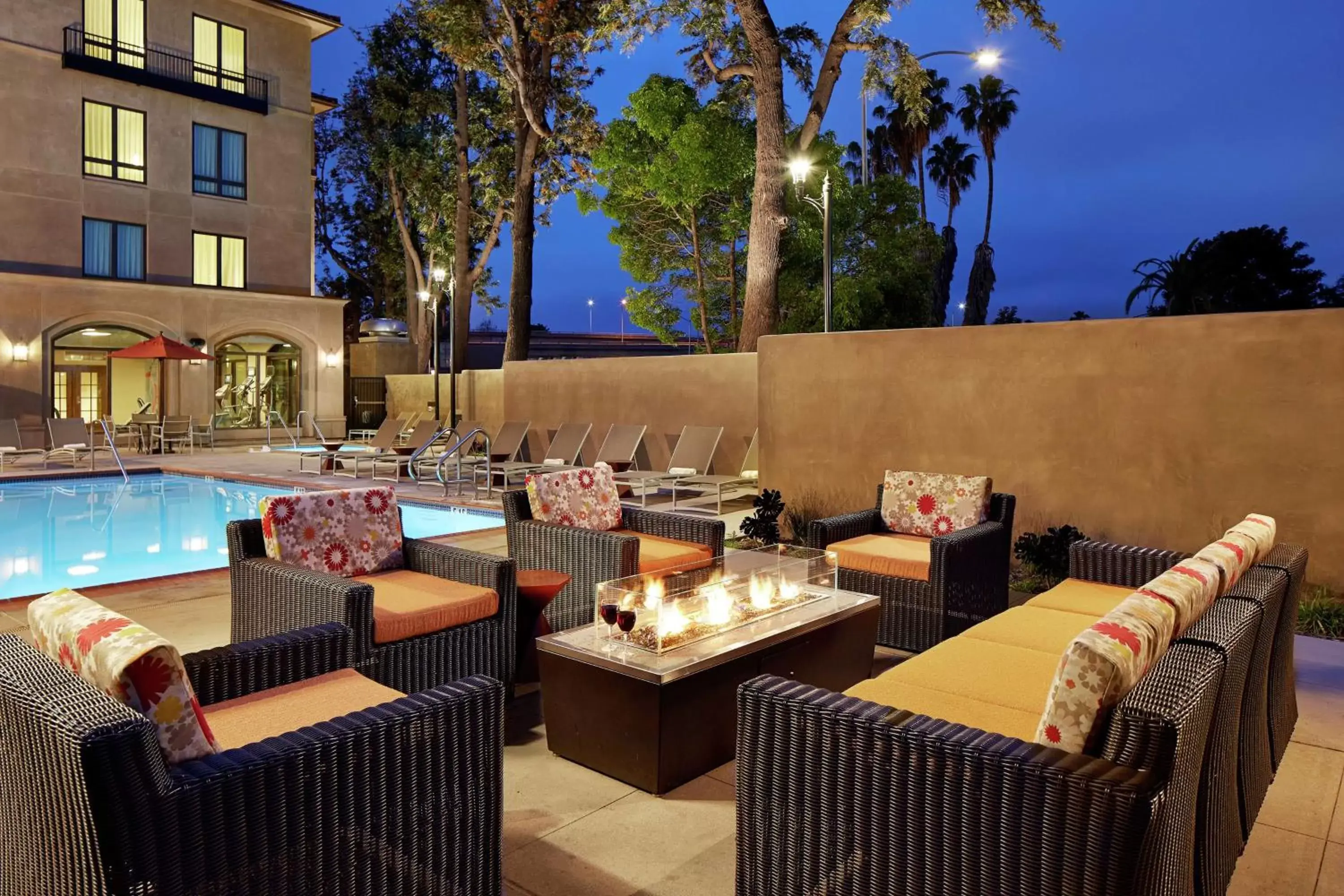 Pool view in Hilton Garden Inn San Diego Old Town/Sea World Area