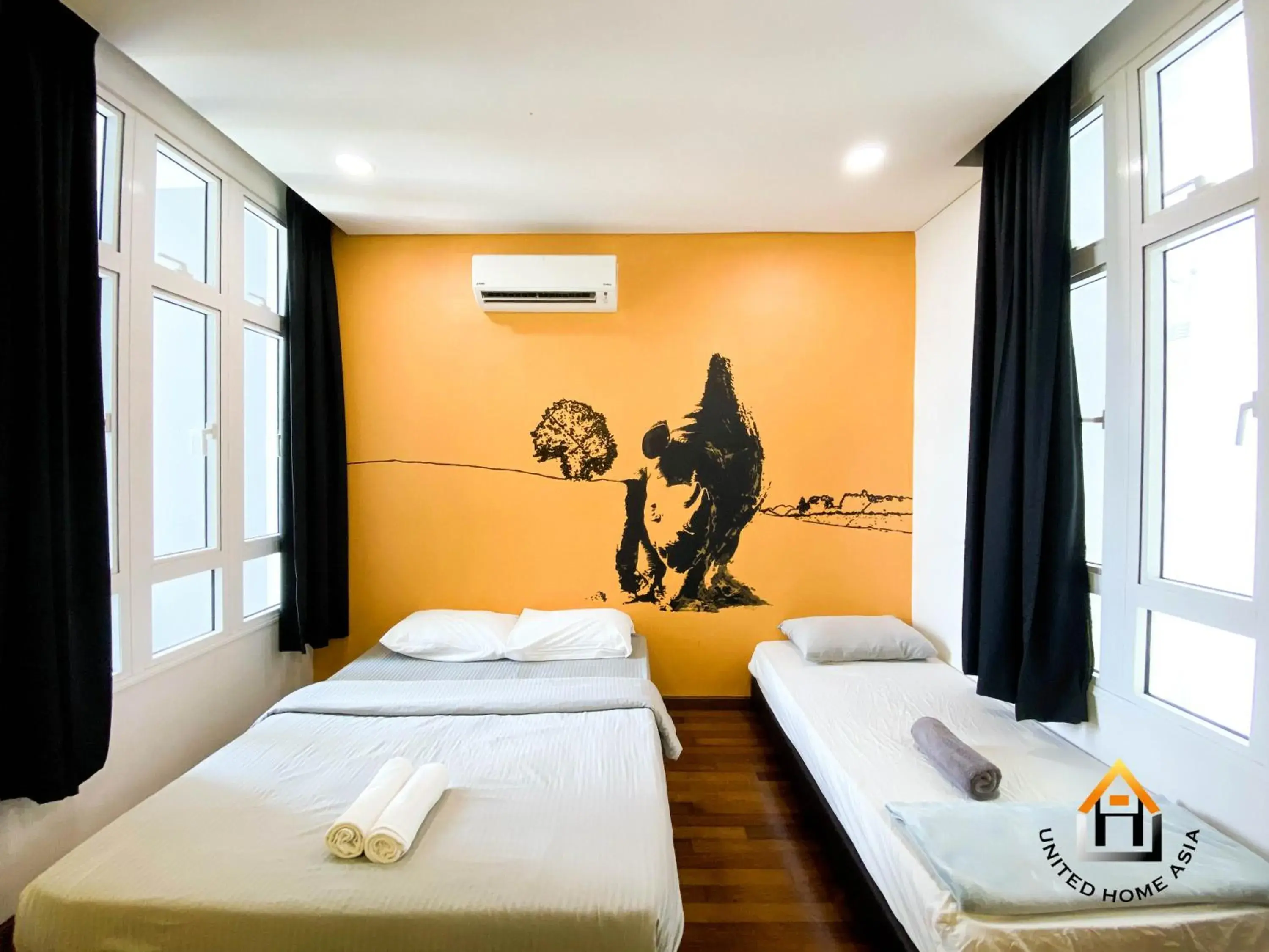 Bed in Holi 1Medini Themed Suites