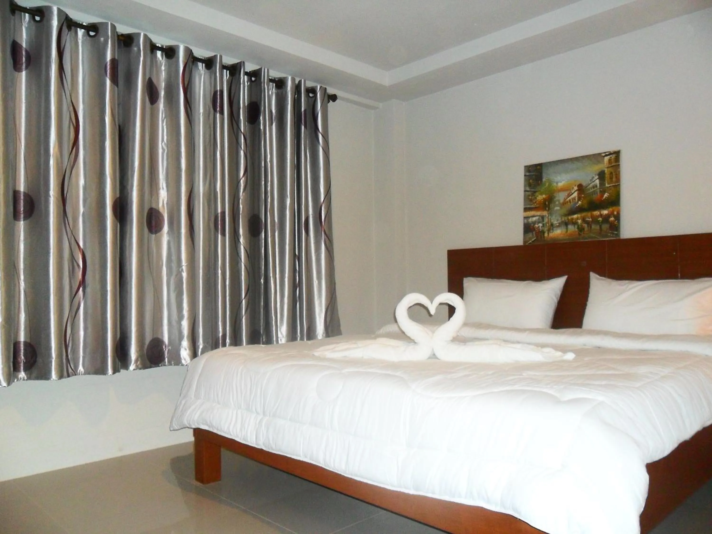 Bed in The City House