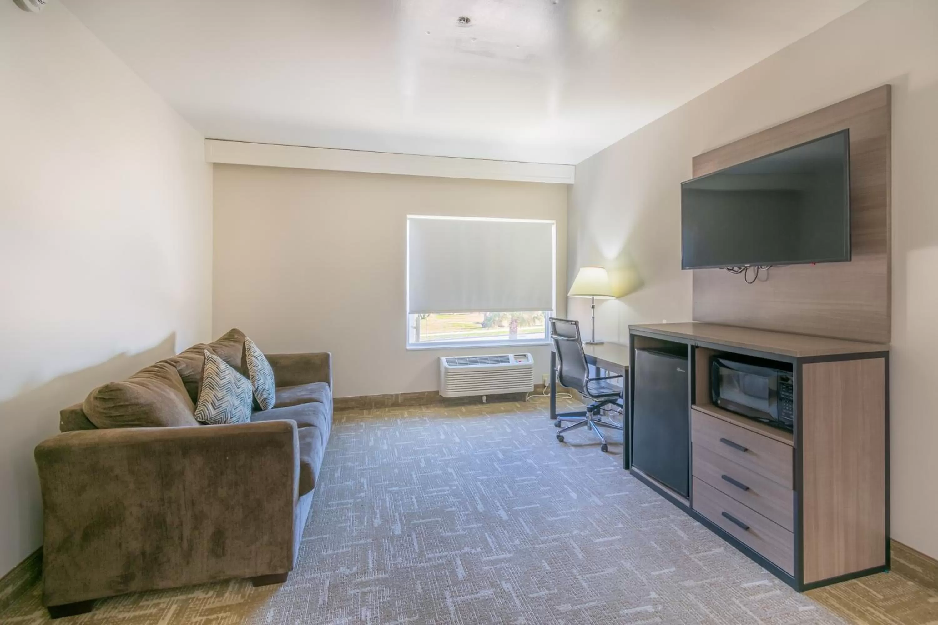 TV and multimedia, TV/Entertainment Center in Clarion Pointe Galveston Seawall