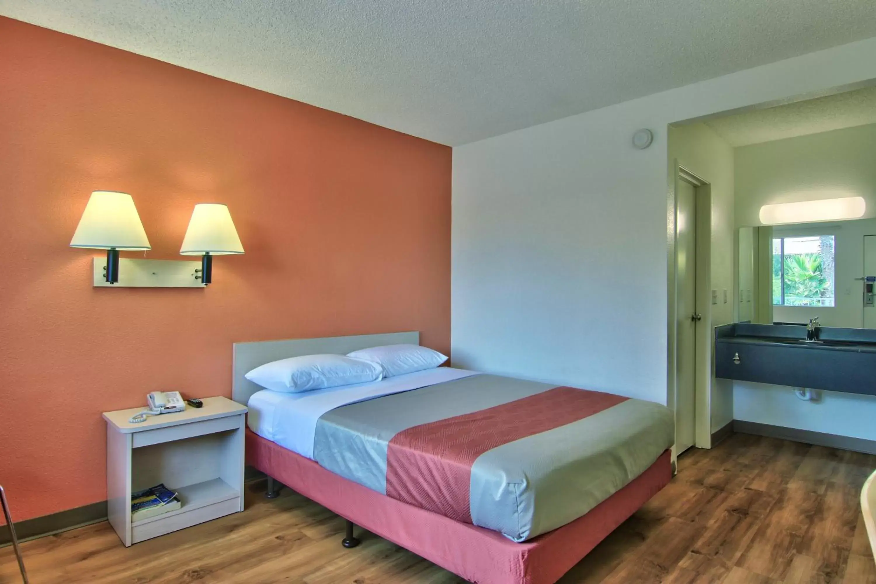 Bedroom, Bed in Motel 6-West Sacramento, CA