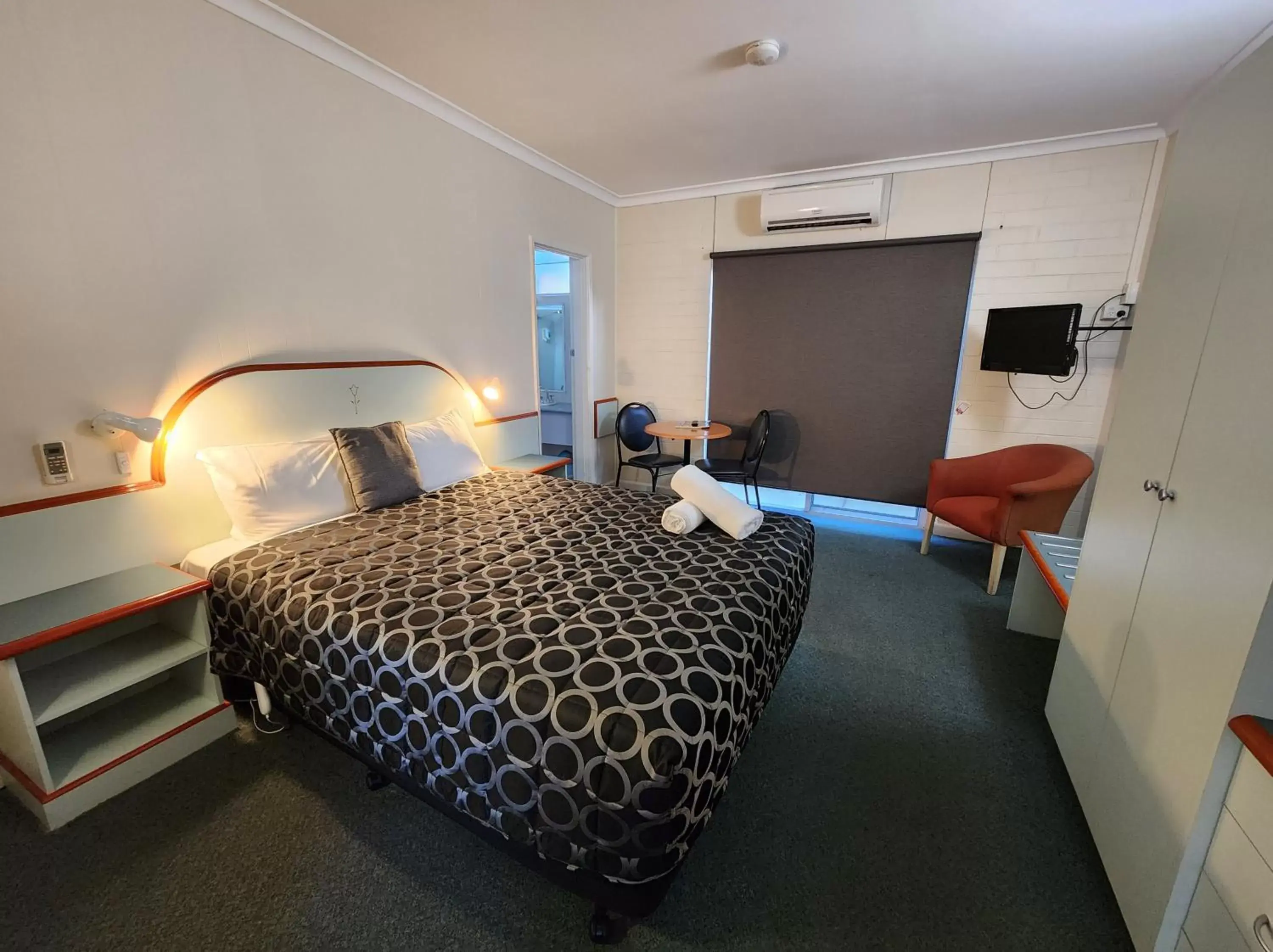 Bed in Hume Inn Motel Albury CBD