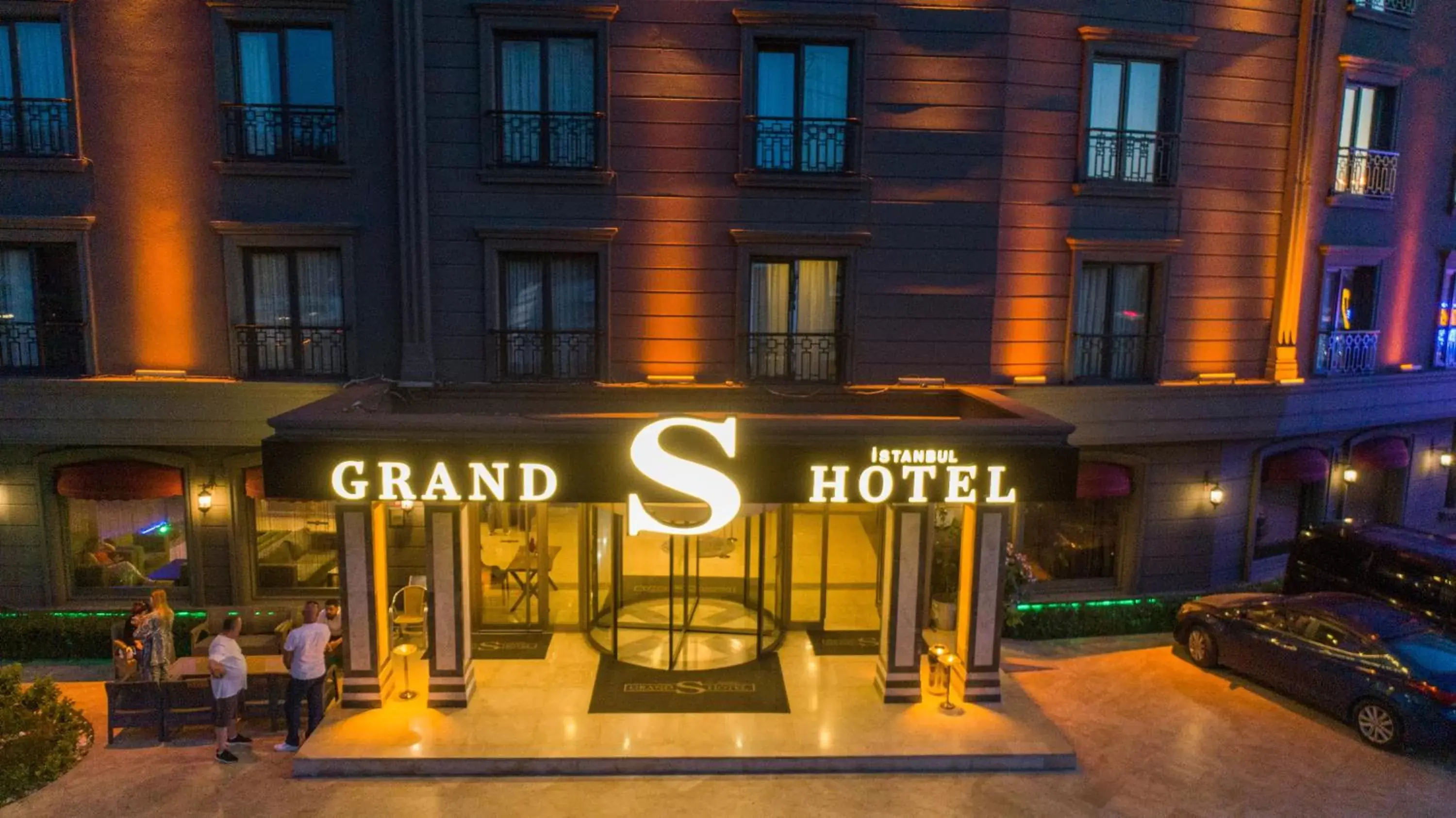Property building in Grand S Hotel