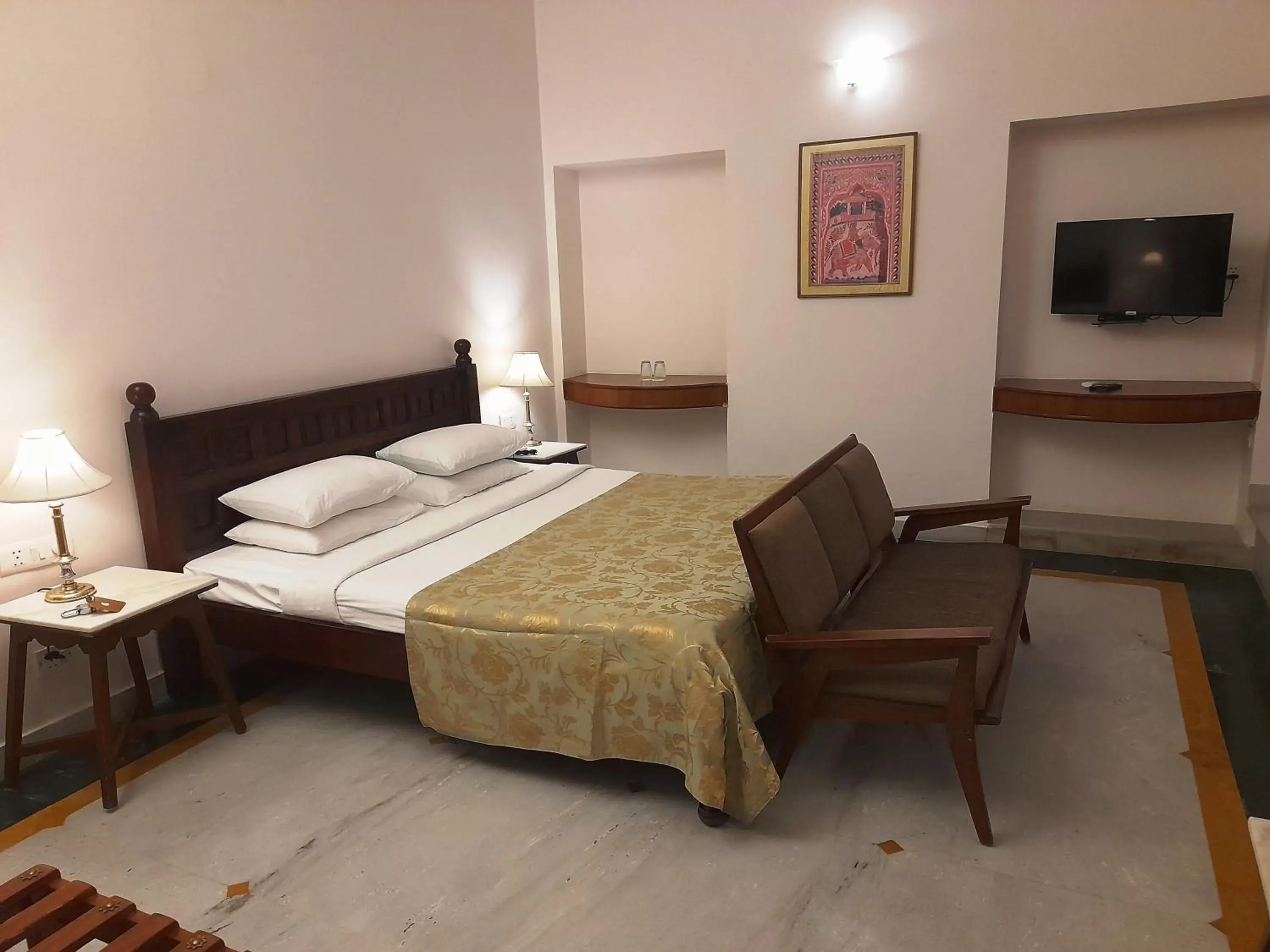 Deluxe Room in Rampratap Palace by Fateh Collection Deluxe Room in Rampratap Palace by Fateh Collection