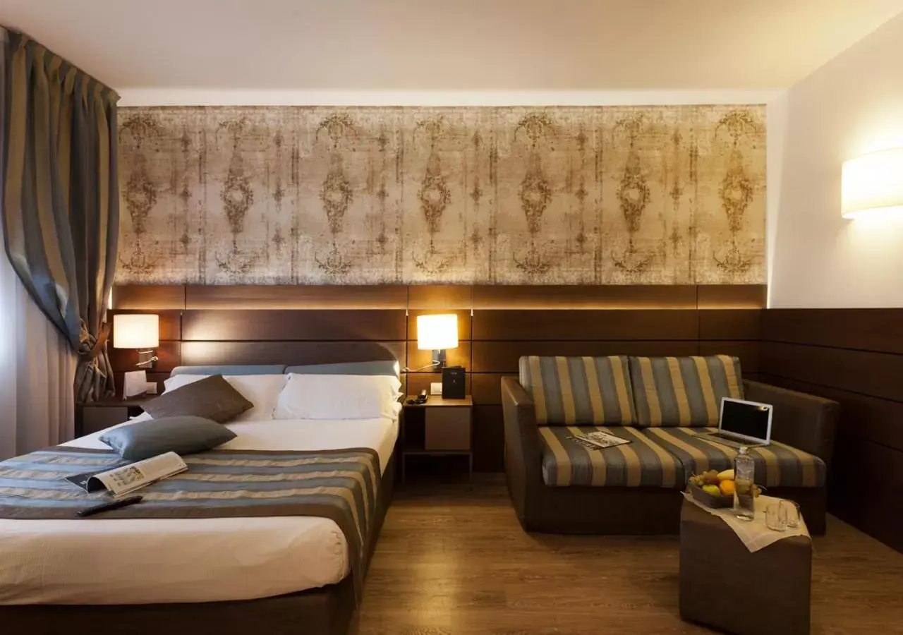 Bed in LH Hotel Sirio Venice Bed in LH Hotel Sirio Venice