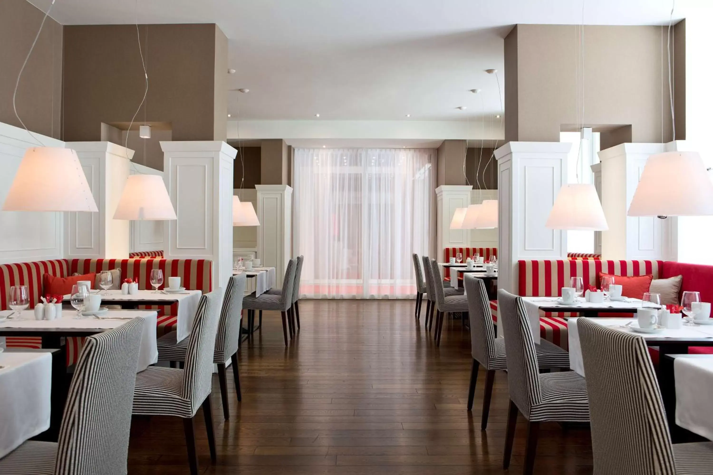 Restaurant/Places to Eat in The Harmonie Vienna, BW Premier Collection