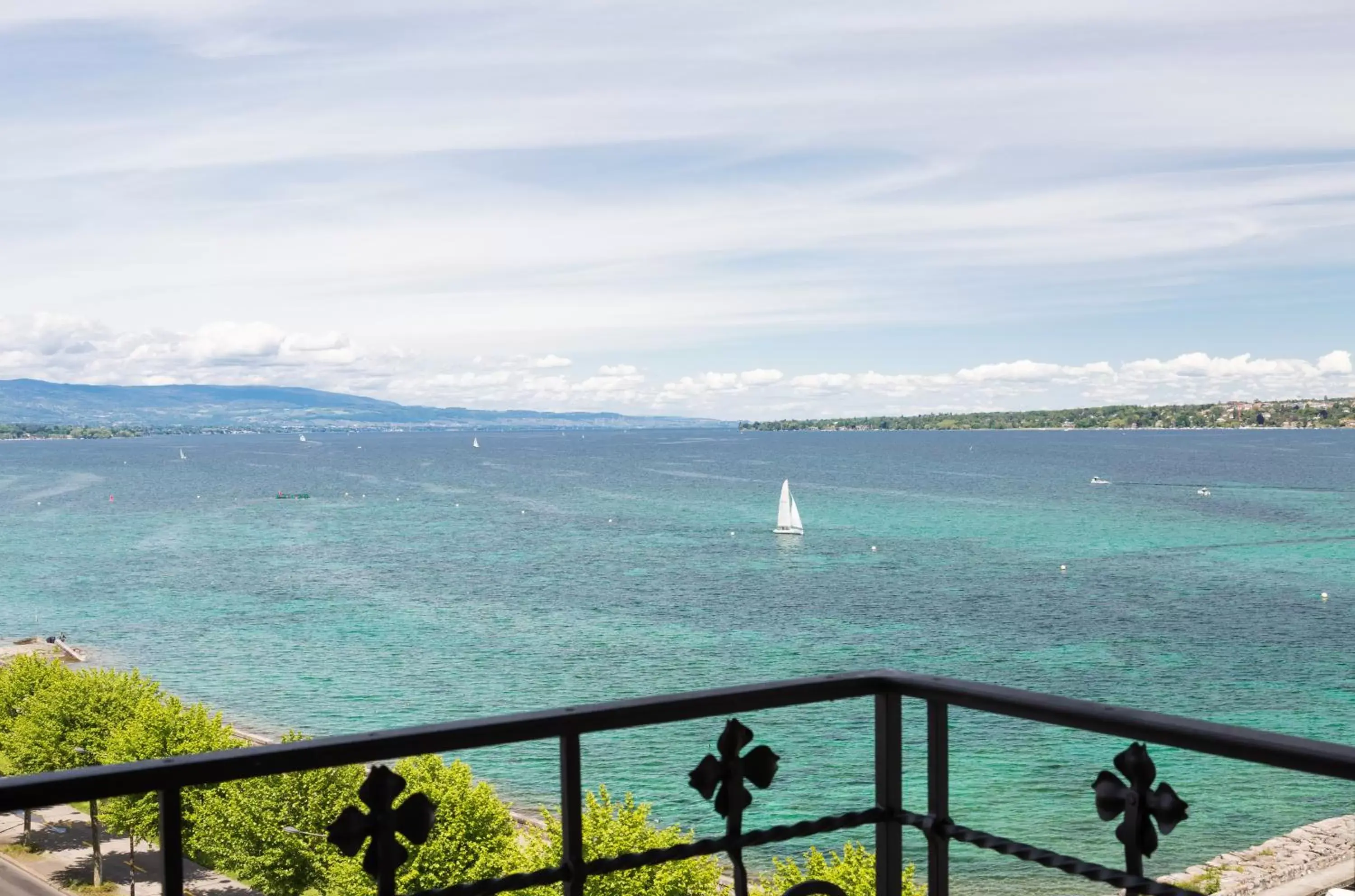 Lake view in The Woodward - an Oetker Collection Hotel