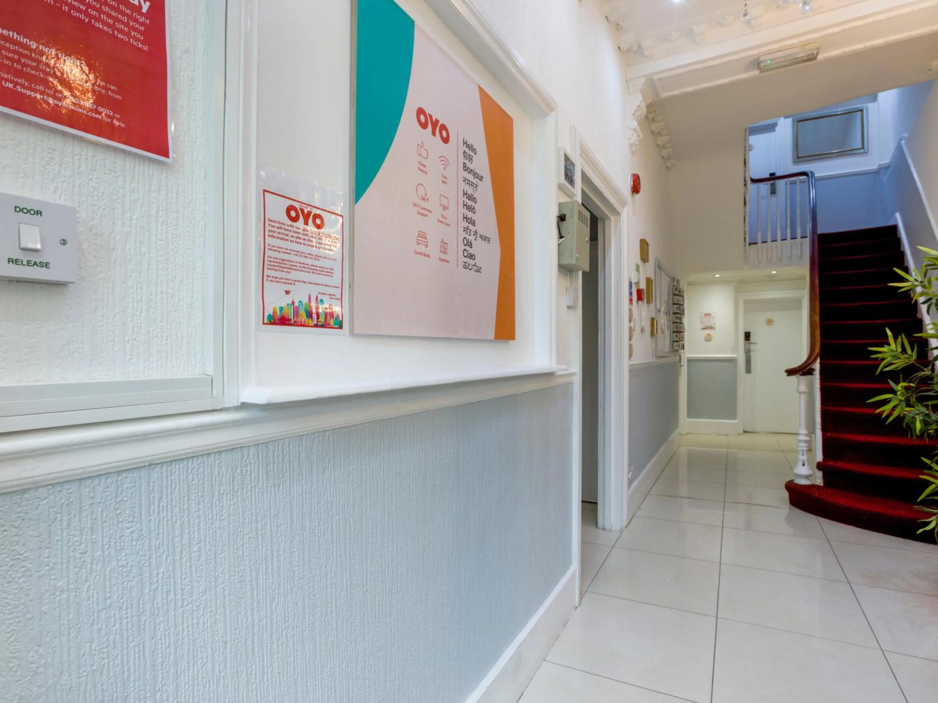 Lobby or reception in Sino Hotel