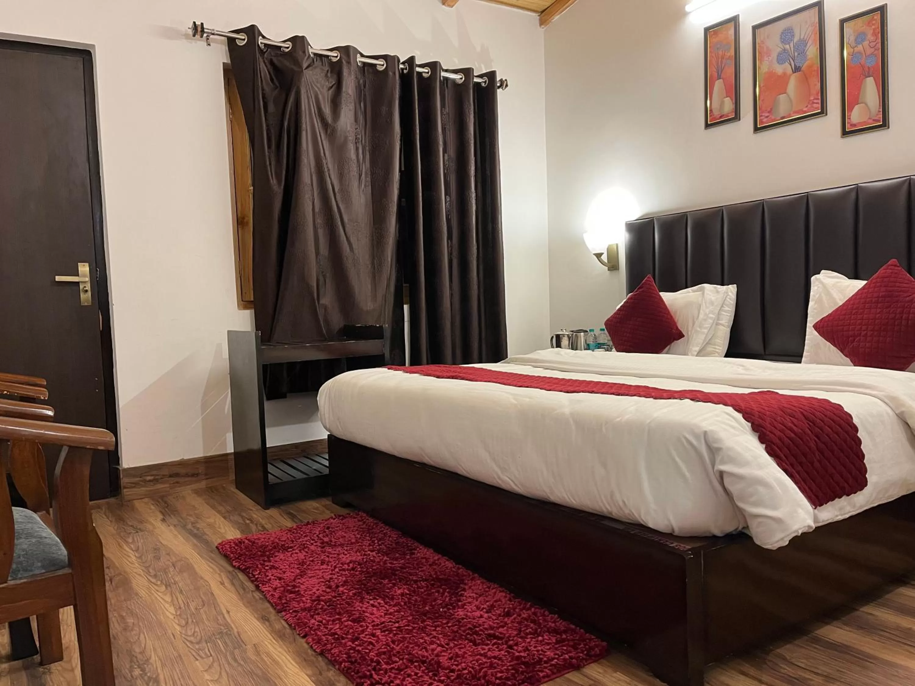 Bed in Cedar Woods Resort