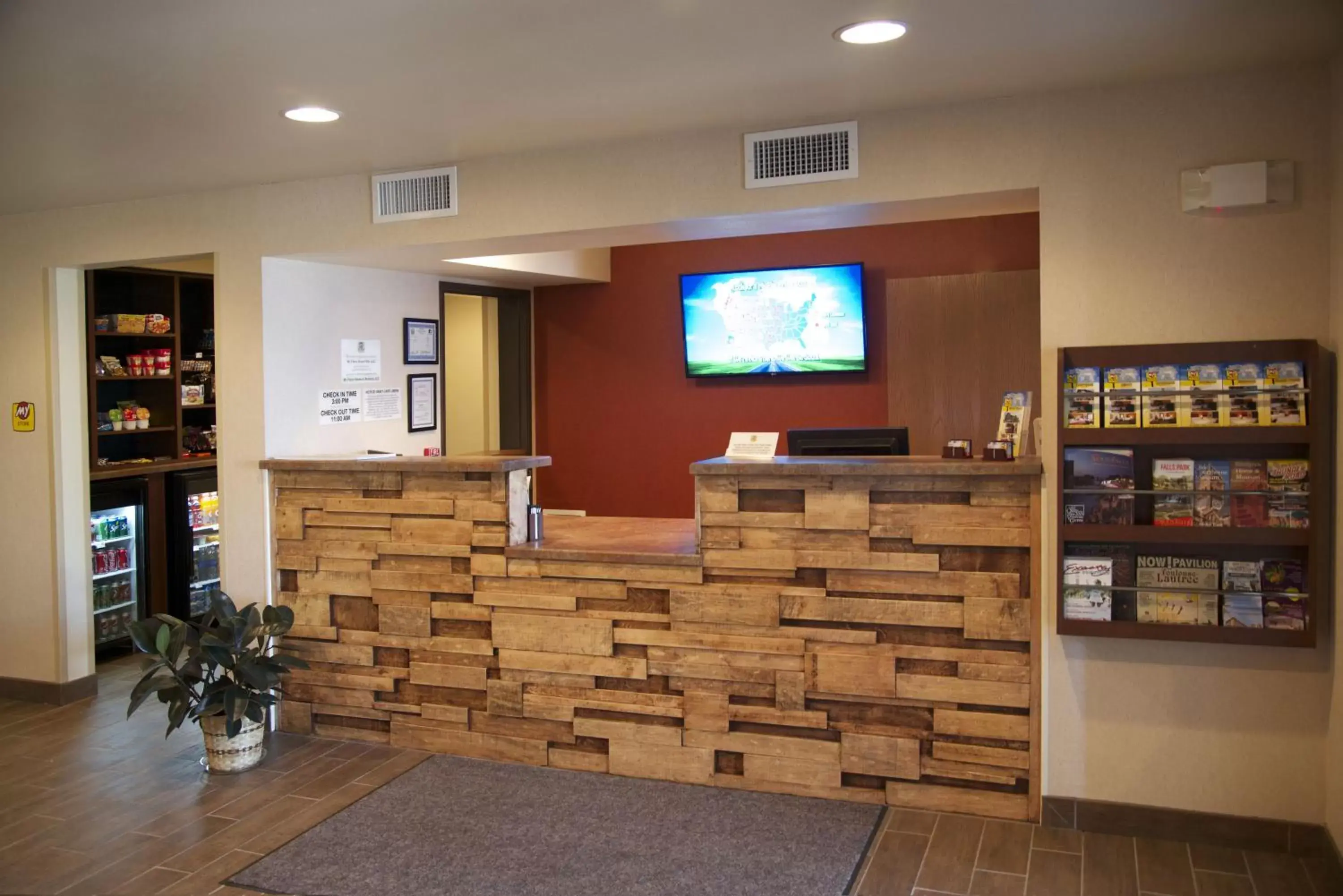 Lobby or reception in My Place Hotel - Sioux Falls, SD