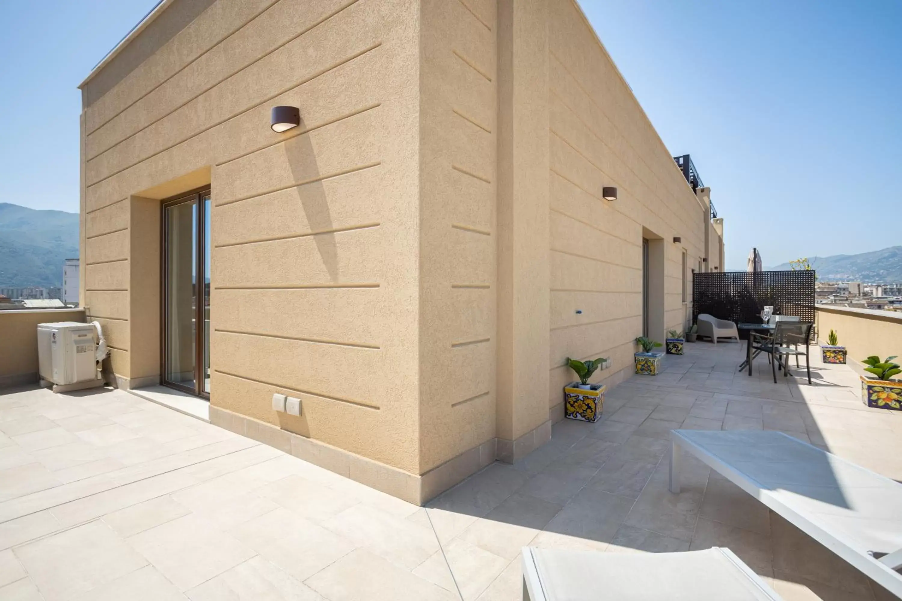 Property building in Palermo Blu - Multi Suite