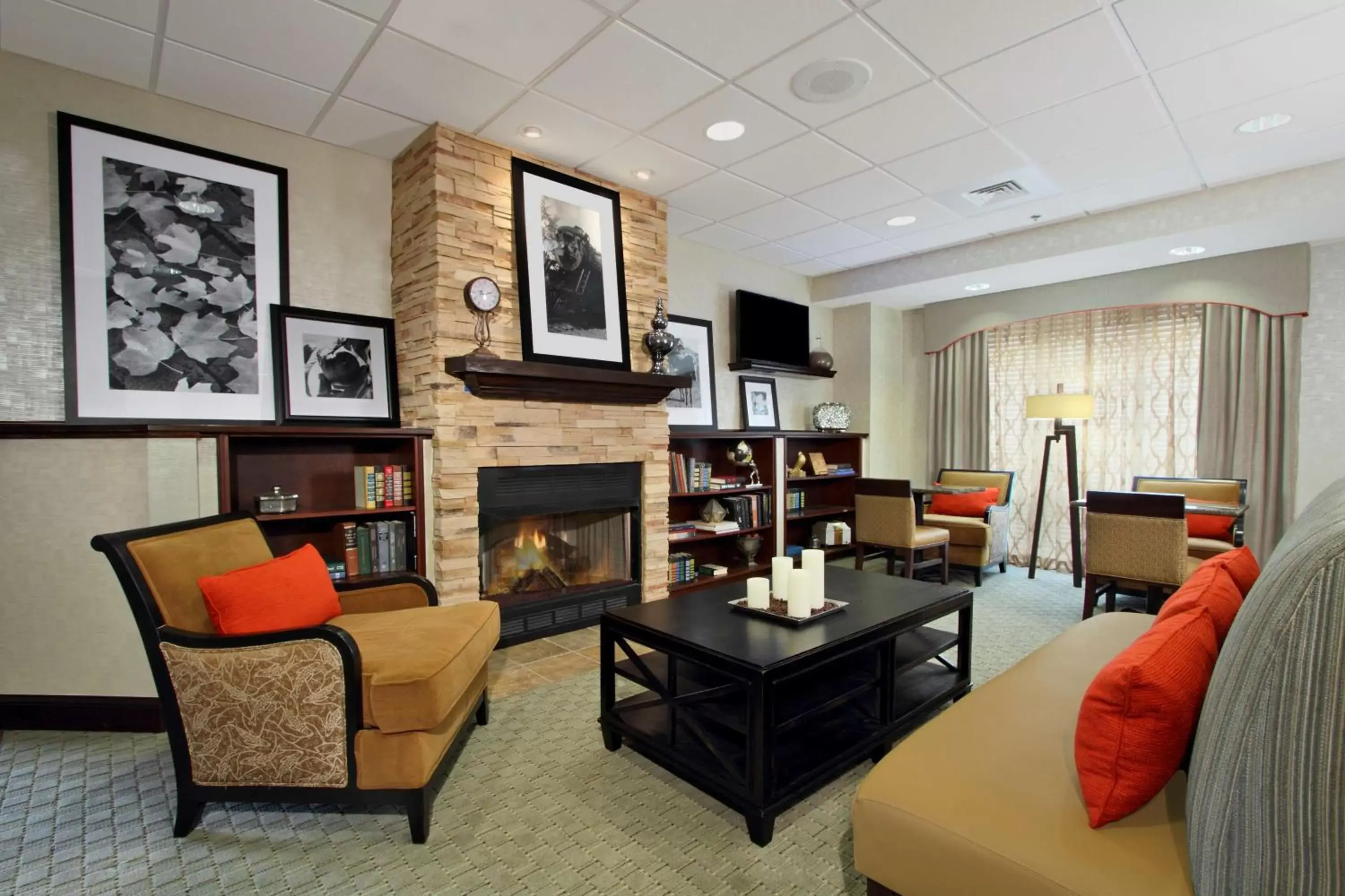 Lobby or reception, Seating Area in Hampton Inn Jasper