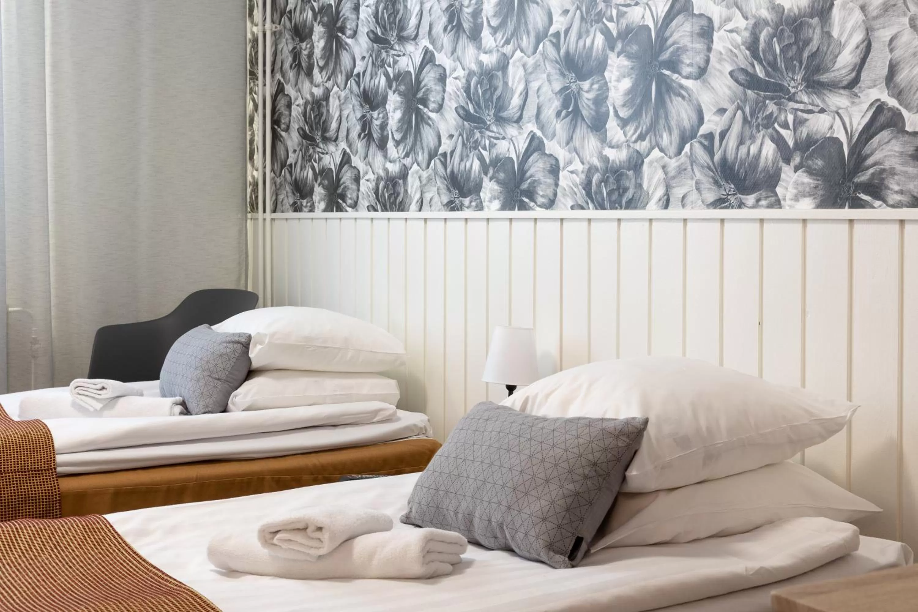 Bedroom, Bed in Hotel Kajaani