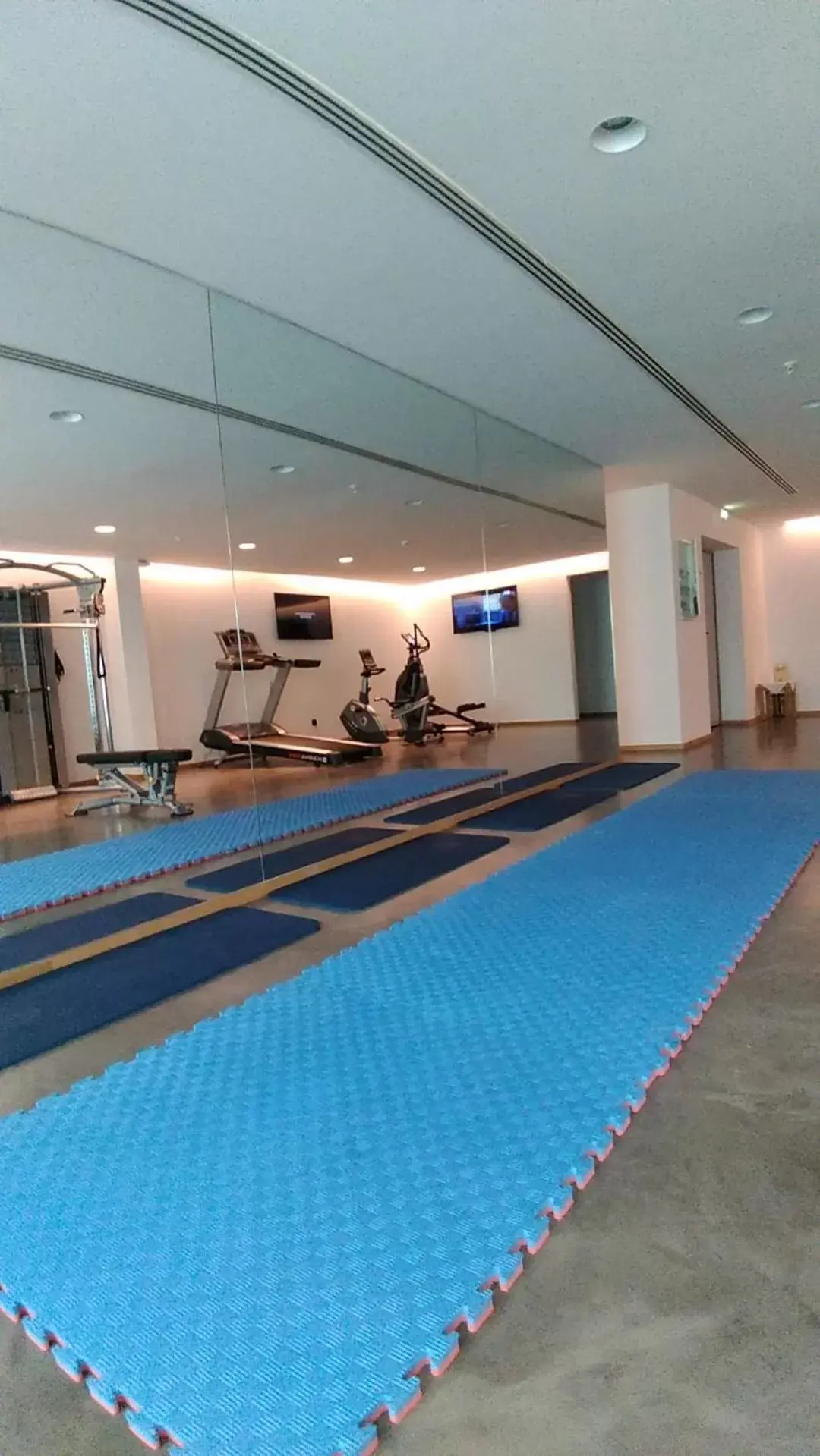 Fitness centre/facilities, Swimming Pool in Evora Olive Hotel