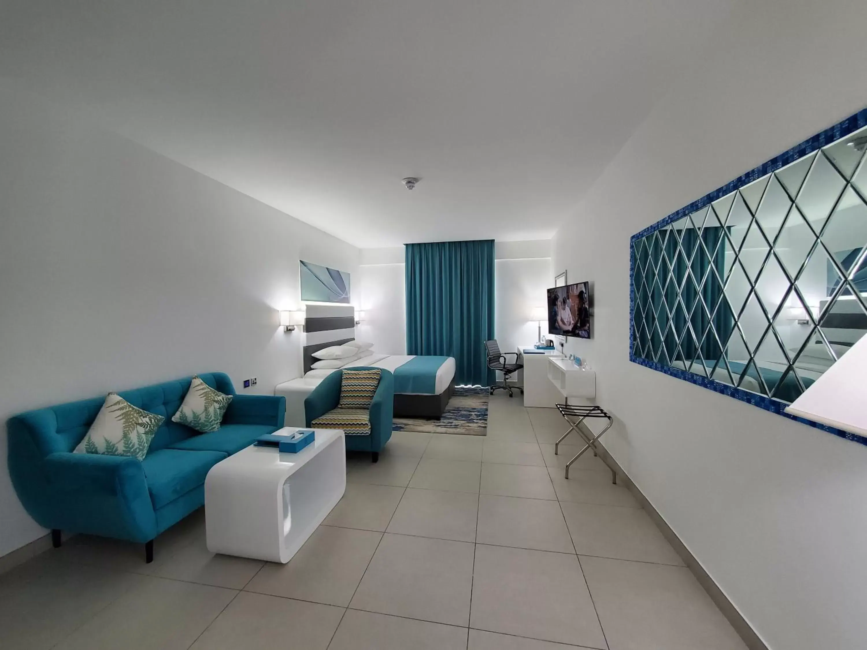 Bedroom, Seating Area in City Avenue Al Reqqa Hotel