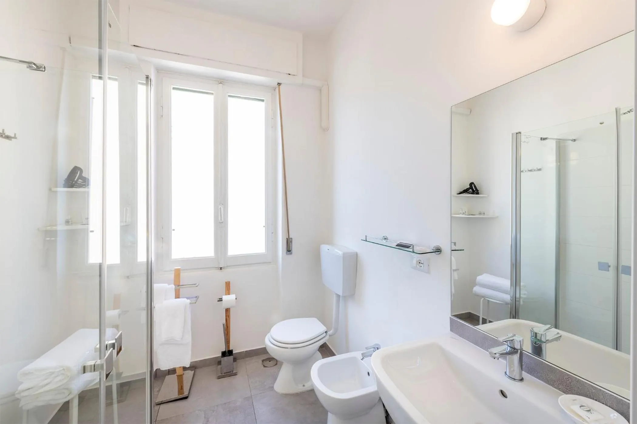 Shower in Hotel San Michele