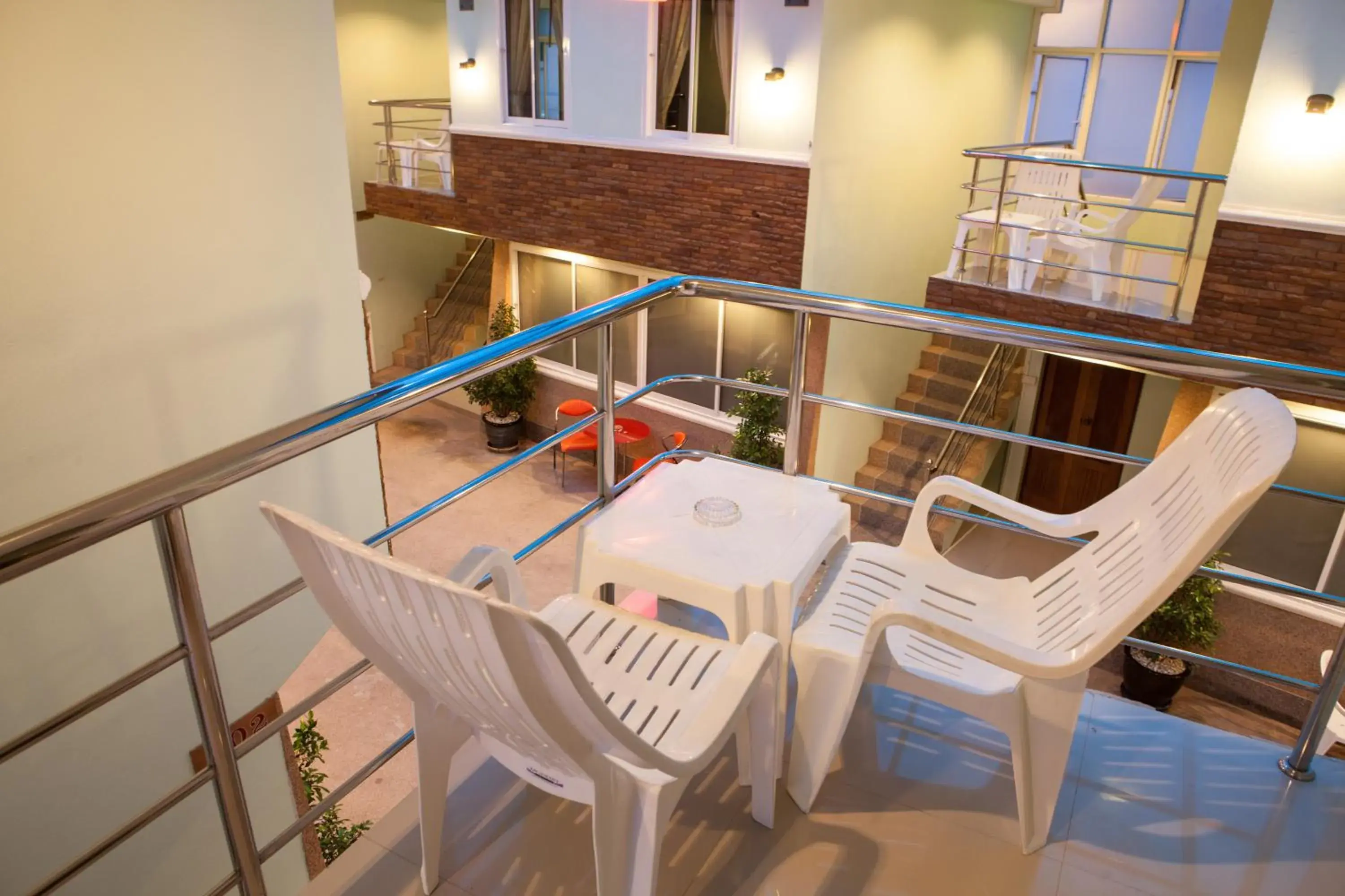 Patio, Balcony/Terrace in Fahsai Bay Villa