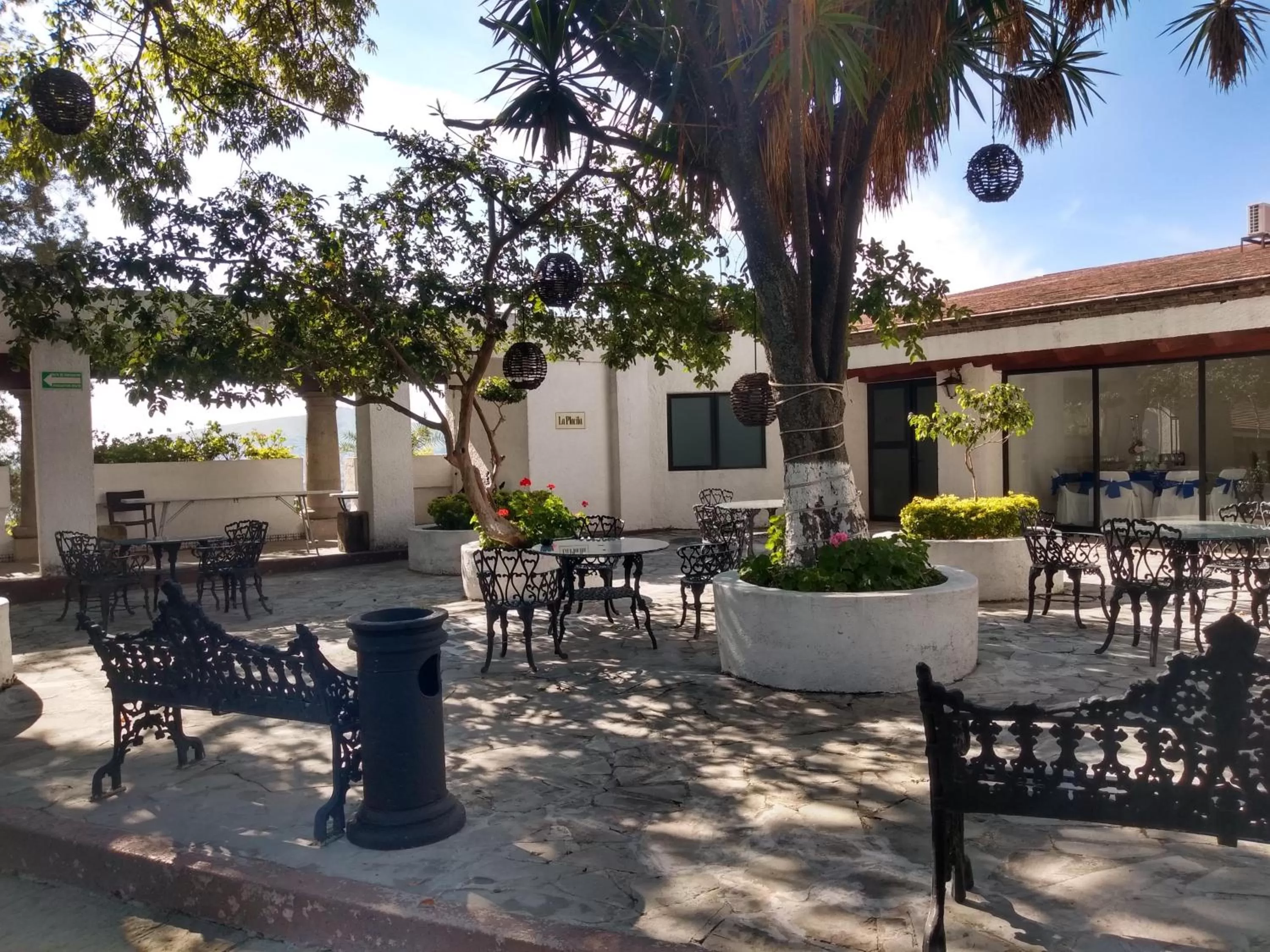 Garden in Radisson Hotel Tapatio Guadalajara Aeropuerto