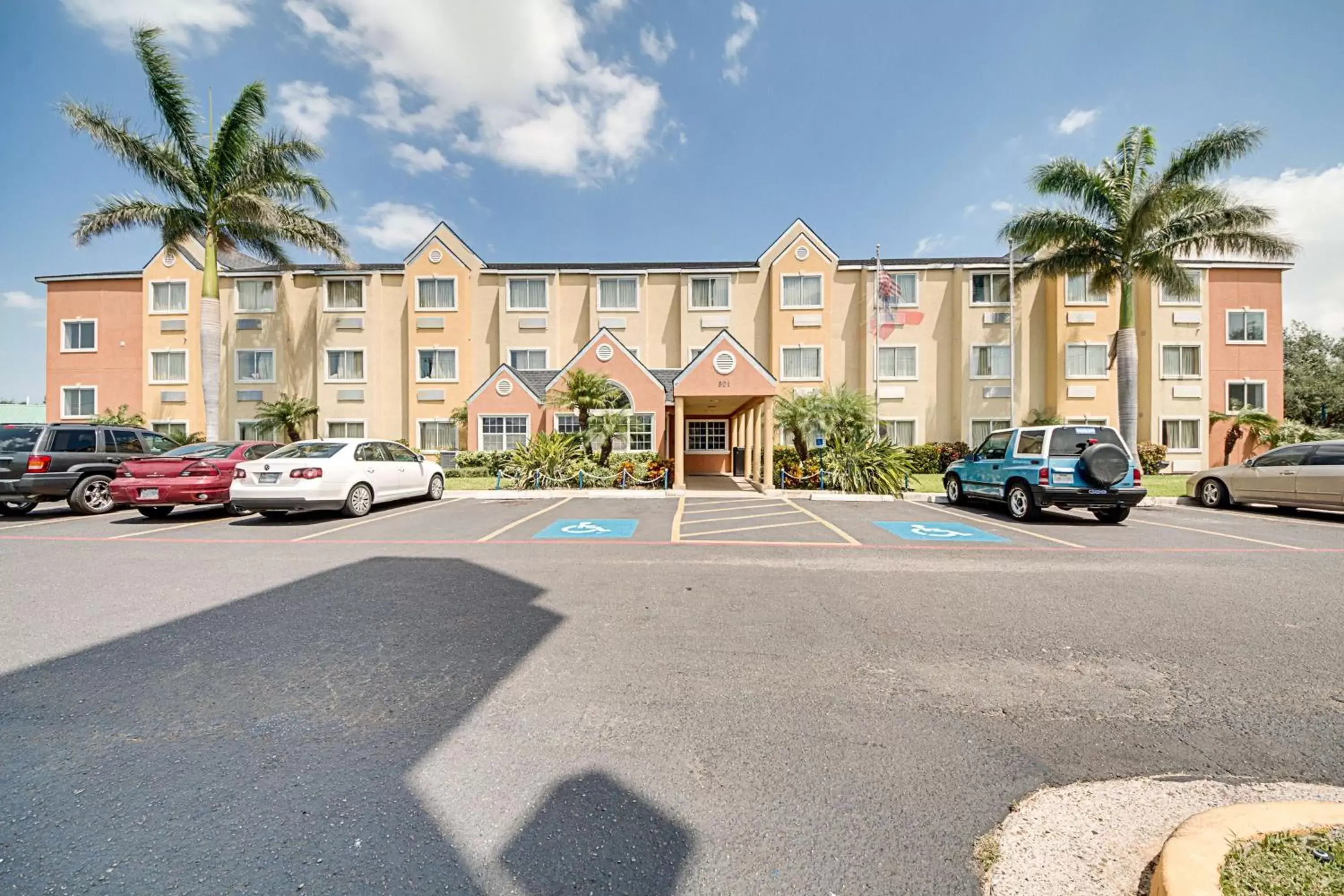 Property Building in Motel 6-McAllen, TX - East