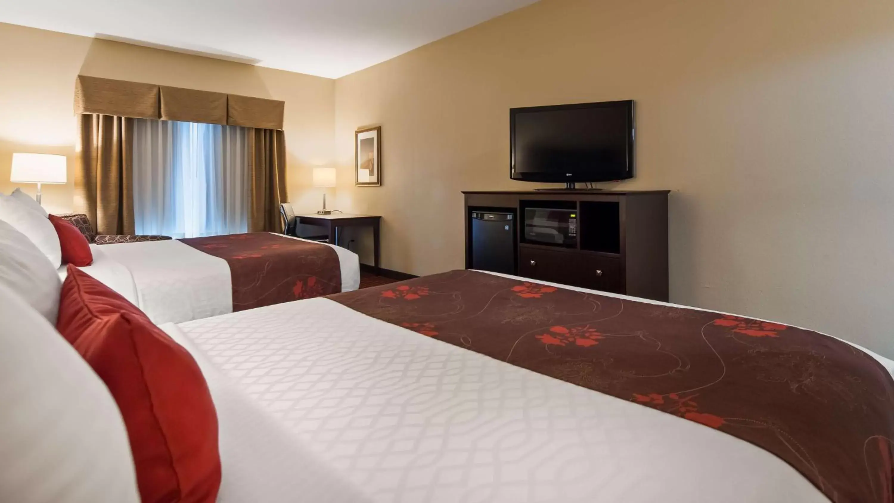 Photo of the whole room, Bed in Best Western Plus Louisa Photo of the whole room, Bed in Best Western Plus Louisa