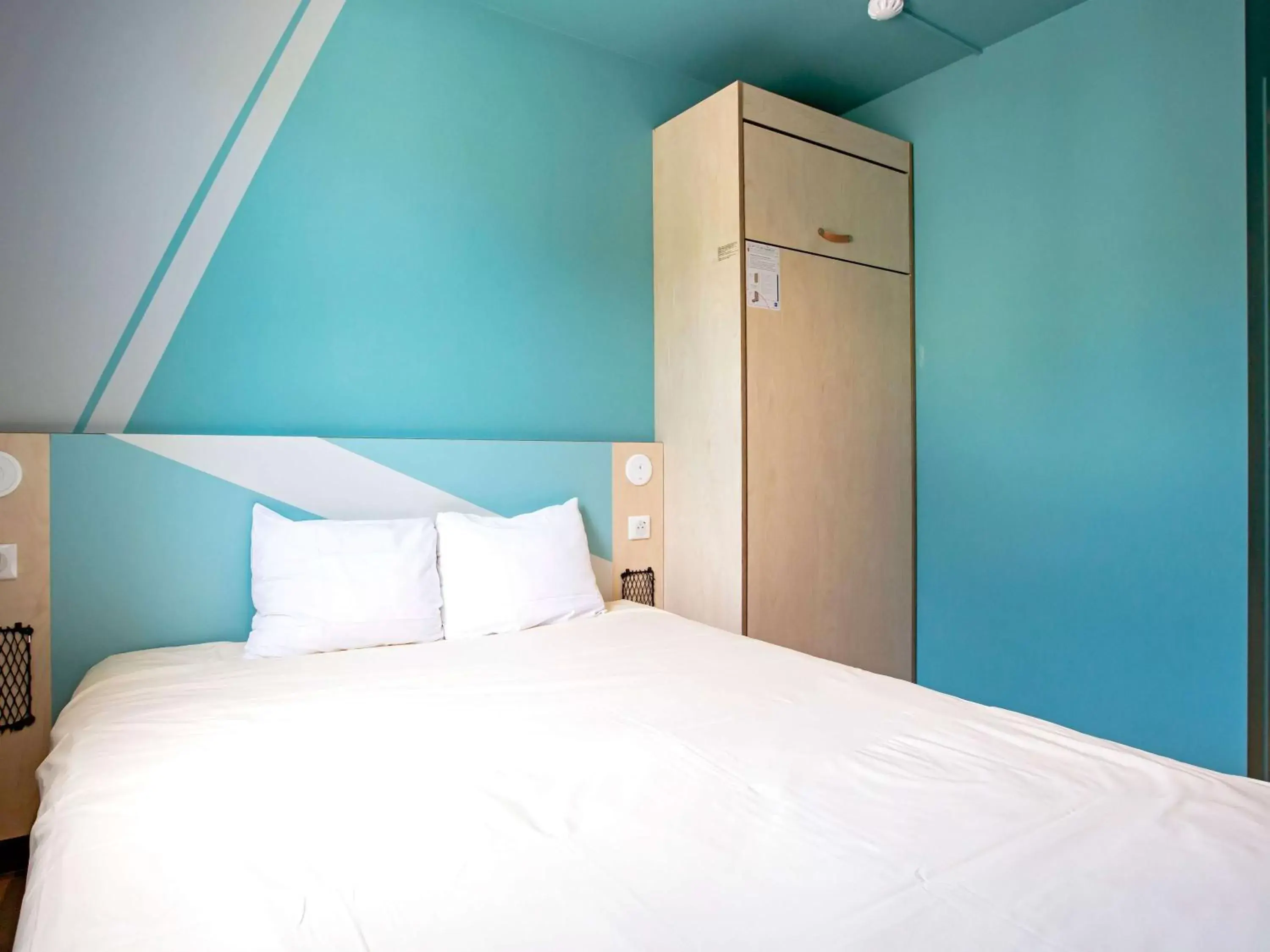 Bedroom, Bed in Hotel Ibis Budget Montpellier Centre Millenaire -