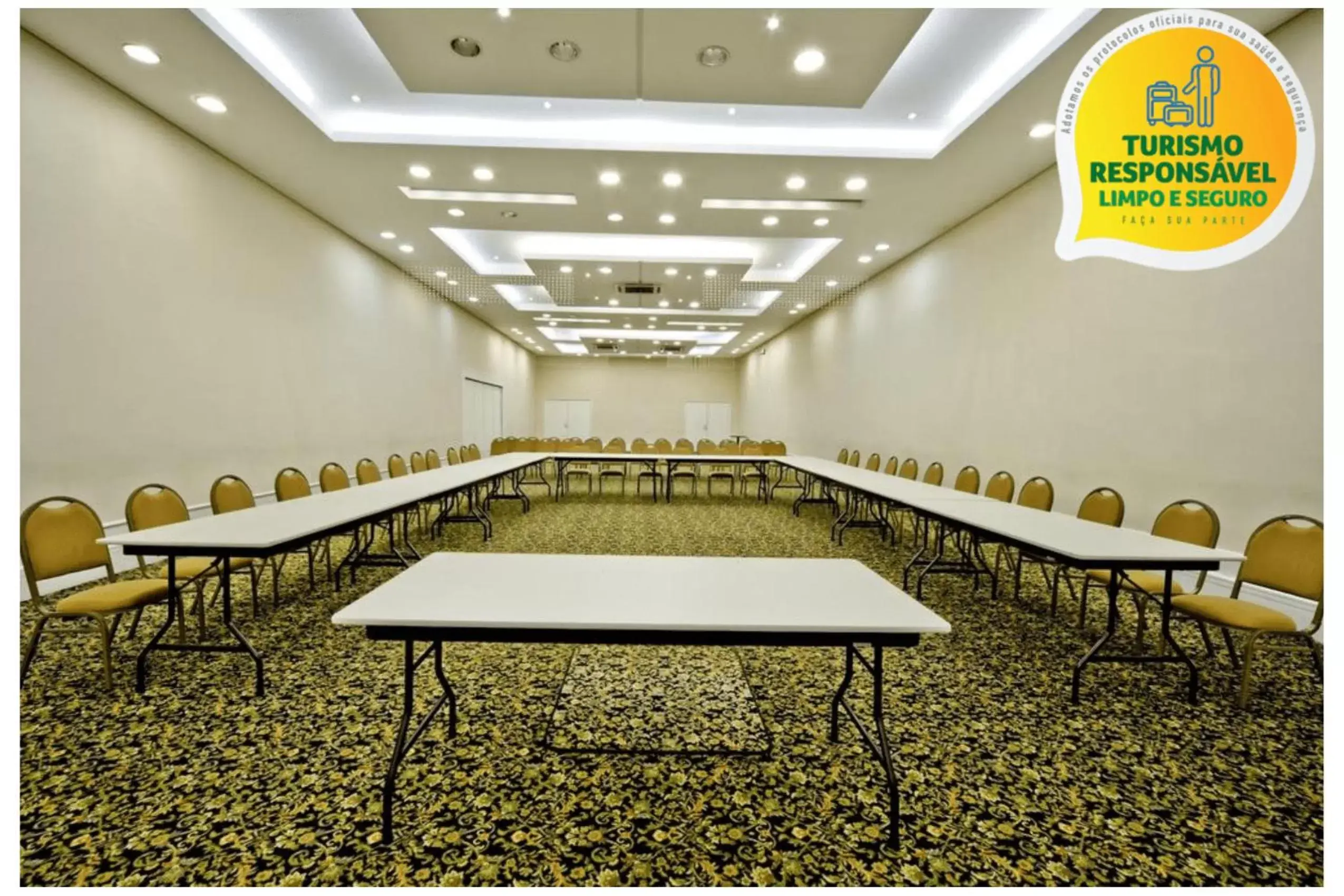 Meeting/conference room, Business Area/Conference Room in Nacional Inn Curitiba Torres