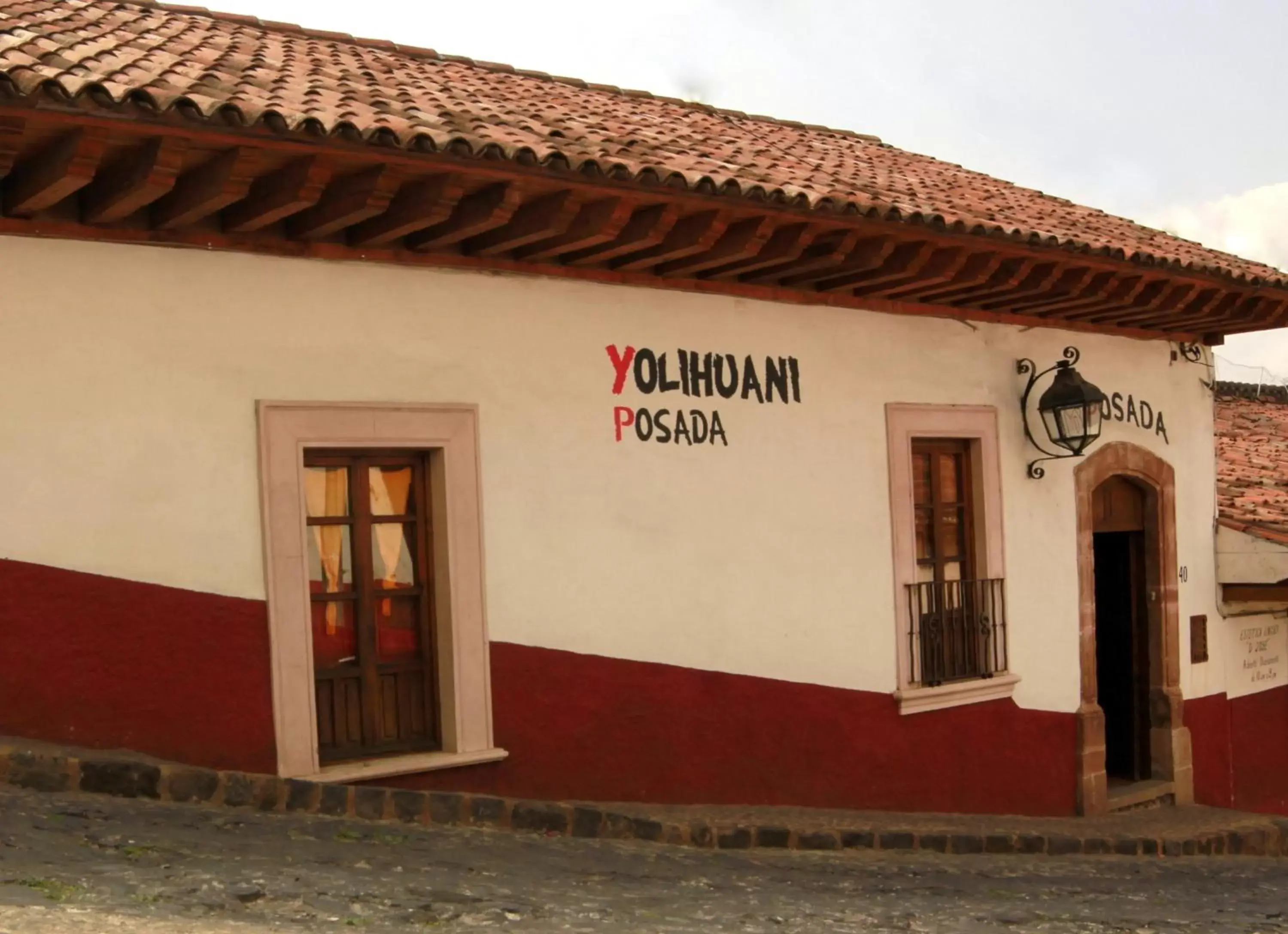 Facade/entrance, Property Building in Posada Yolihuani