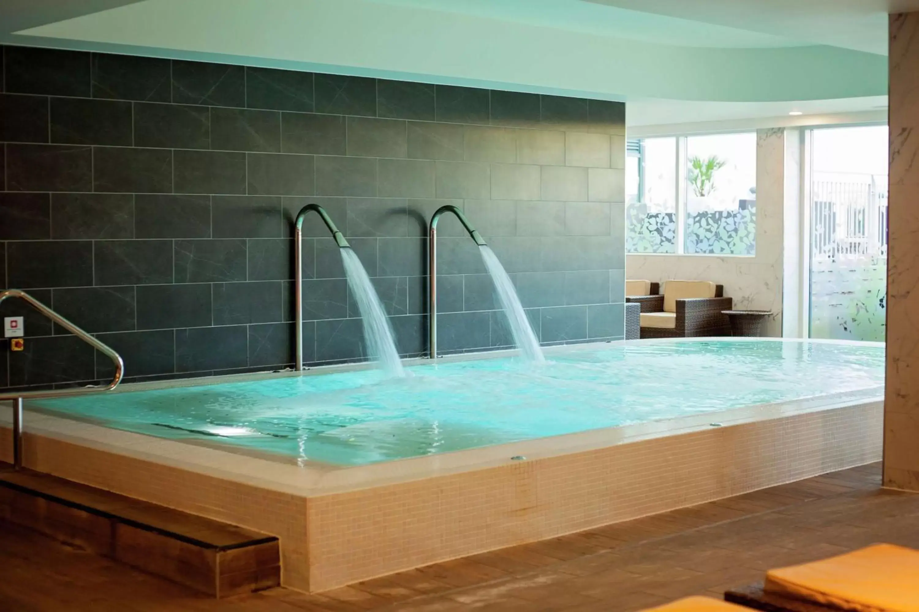 Spa and wellness centre/facilities in Hilton Southampton - Utilita Bowl Spa and wellness centre/facilities in Hilton Southampton - Utilita Bowl