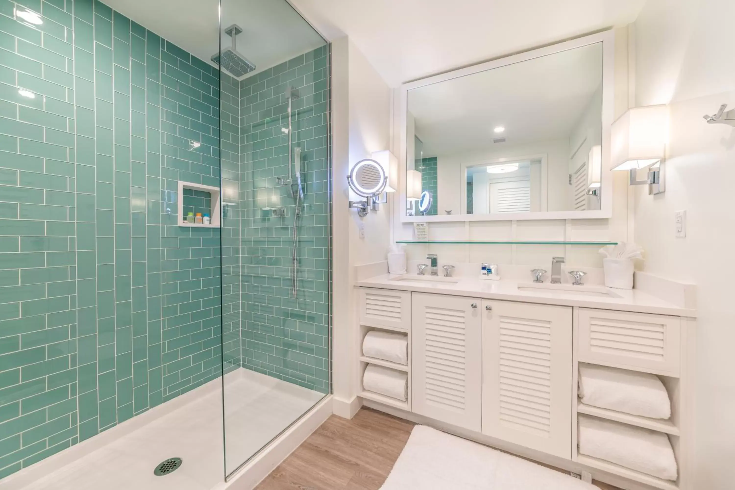 Shower, Bathroom in Margaritaville Resort Orlando