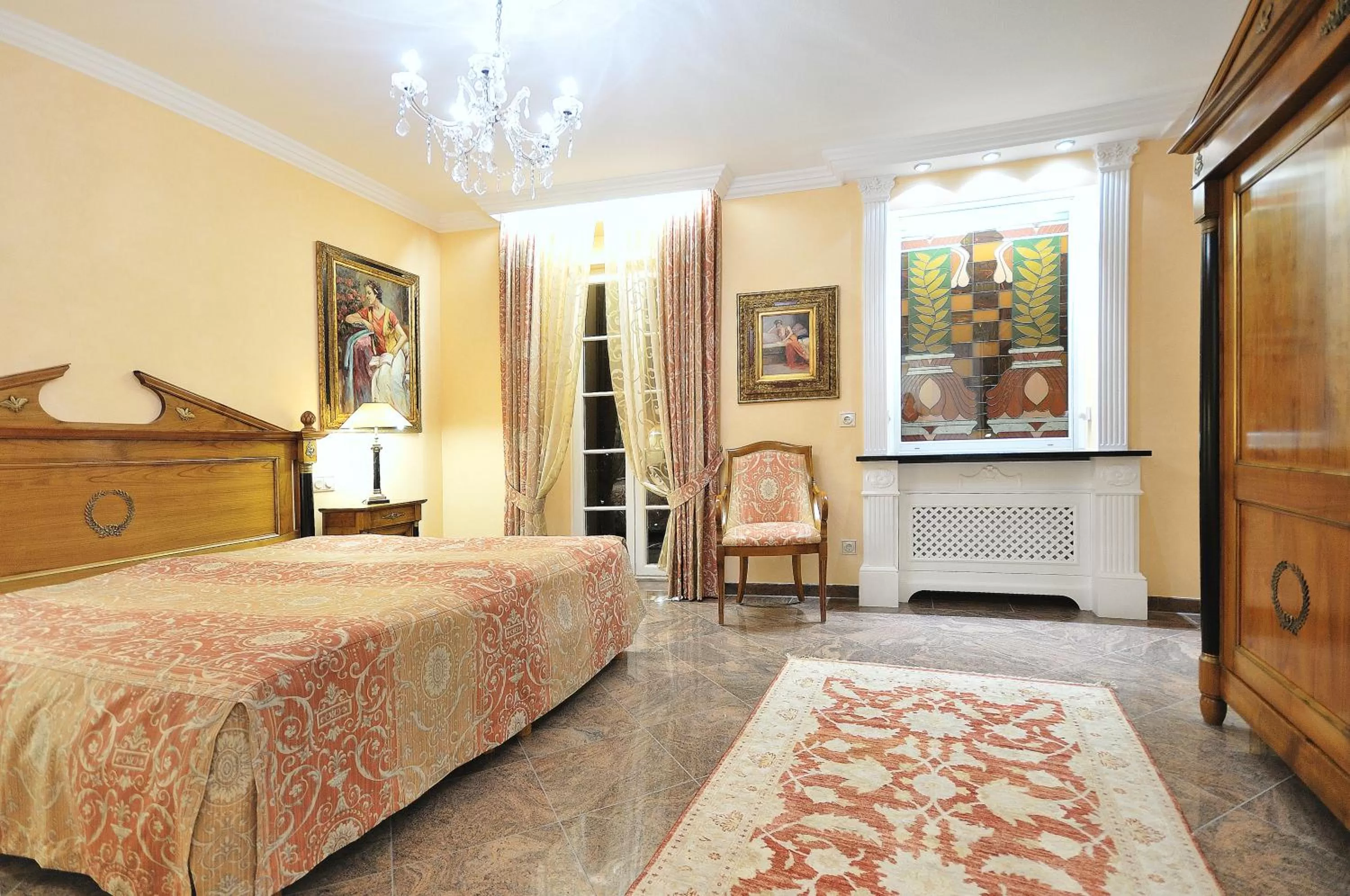 Photo of the whole room, Bed in Hotel Residenz am Rosengarten