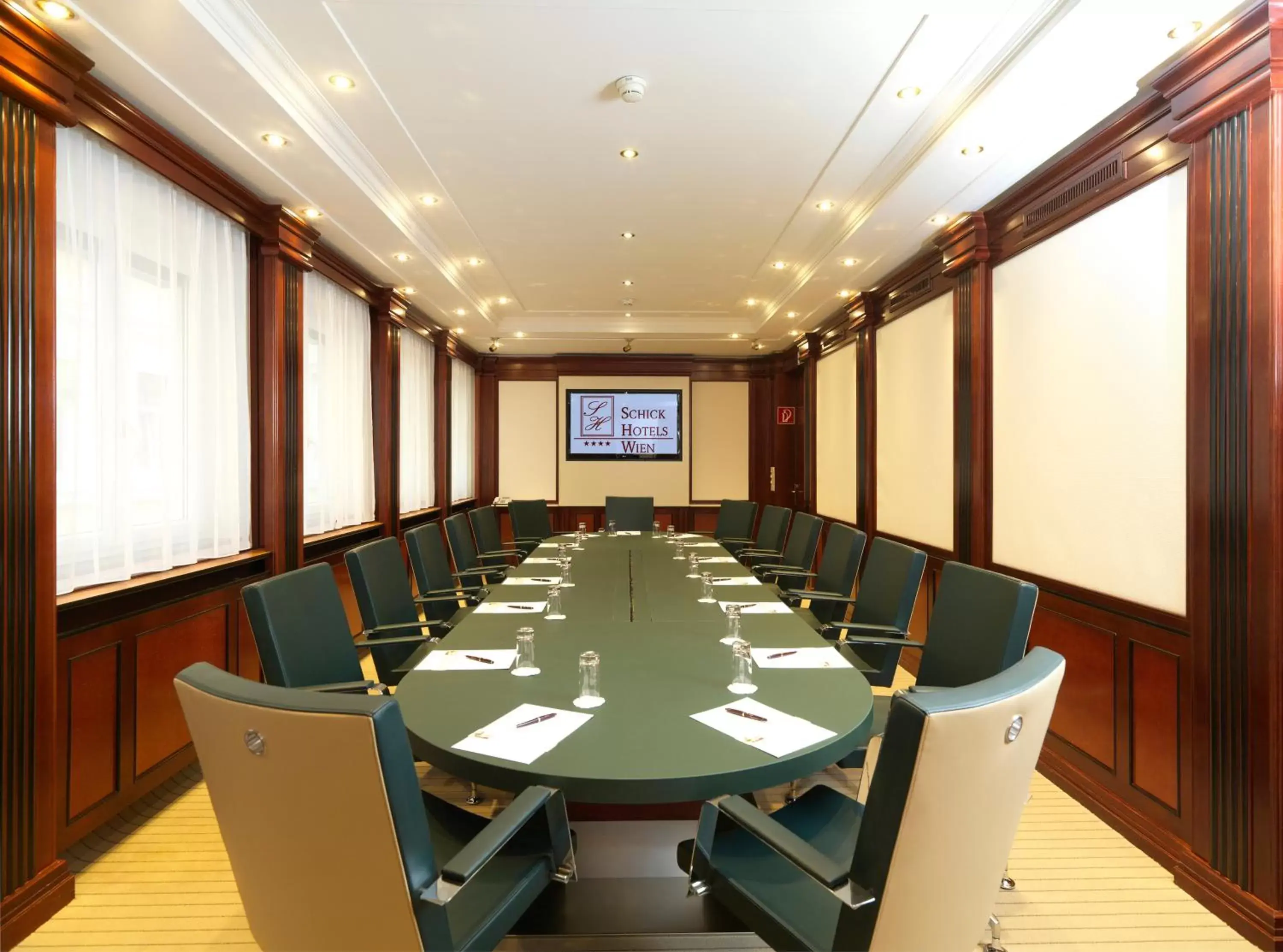 Business facilities in Hotel Stefanie